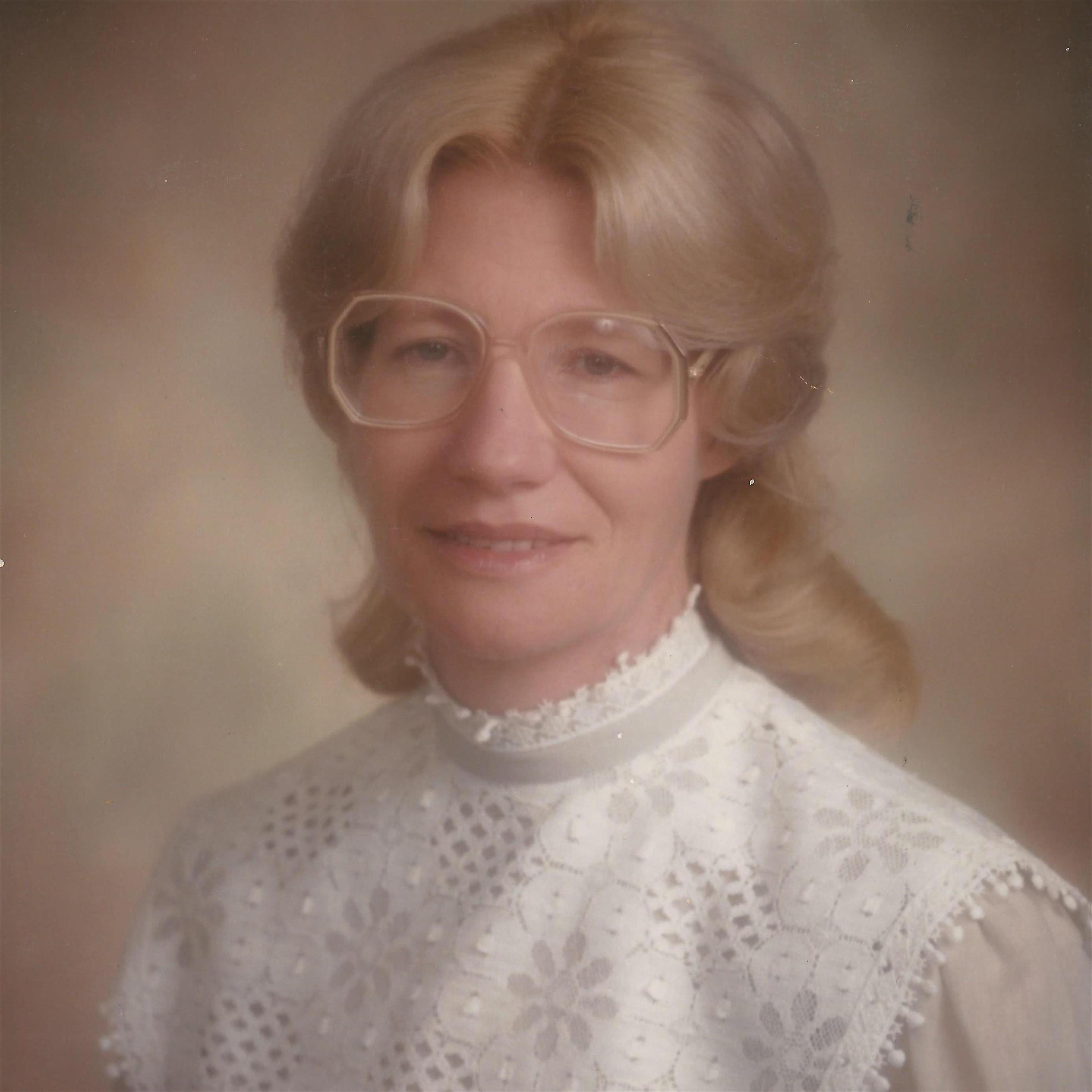 Carole  Nadine Hutson (Mansfield)