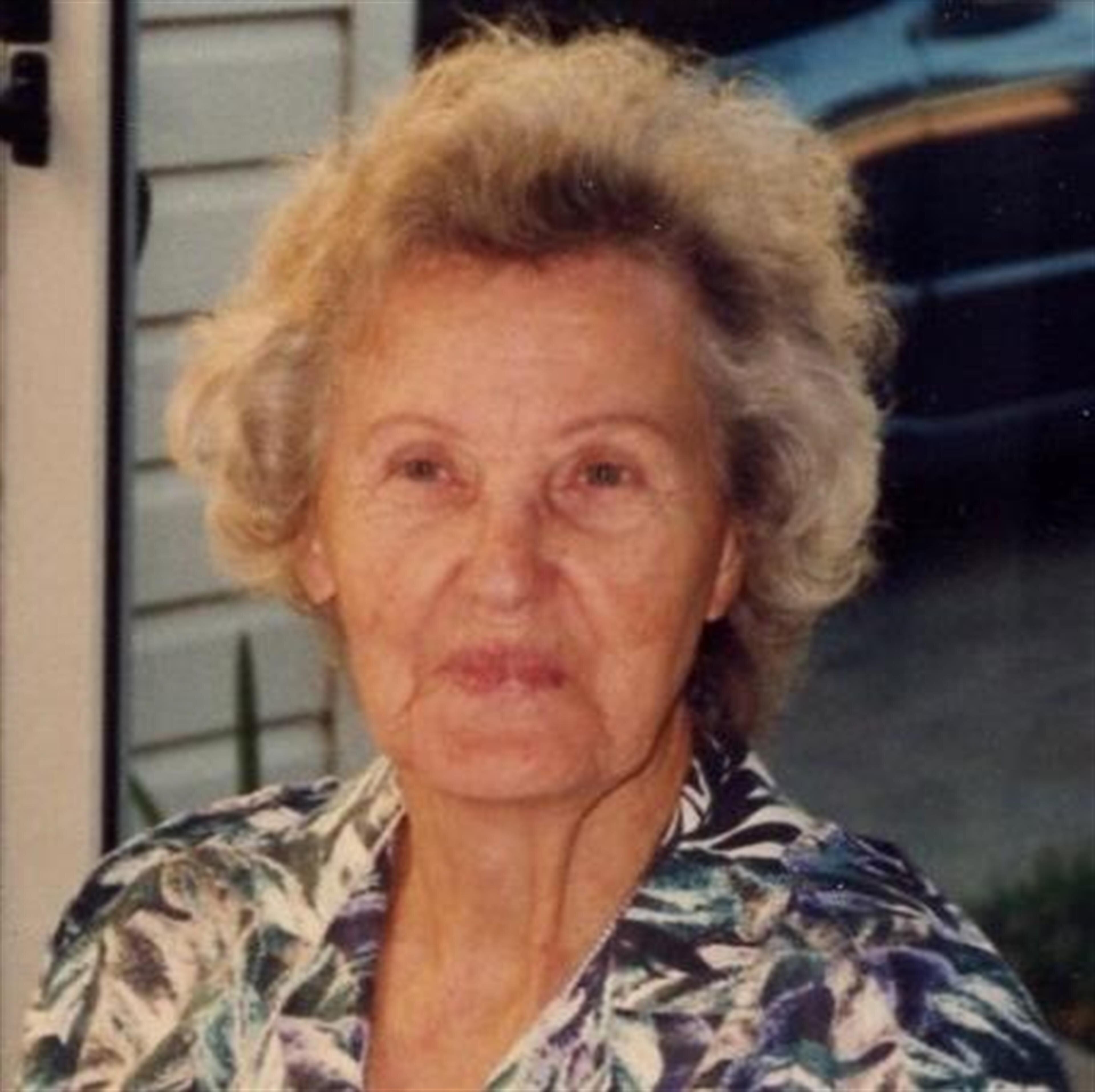 Ms. Una Lorene Bear
