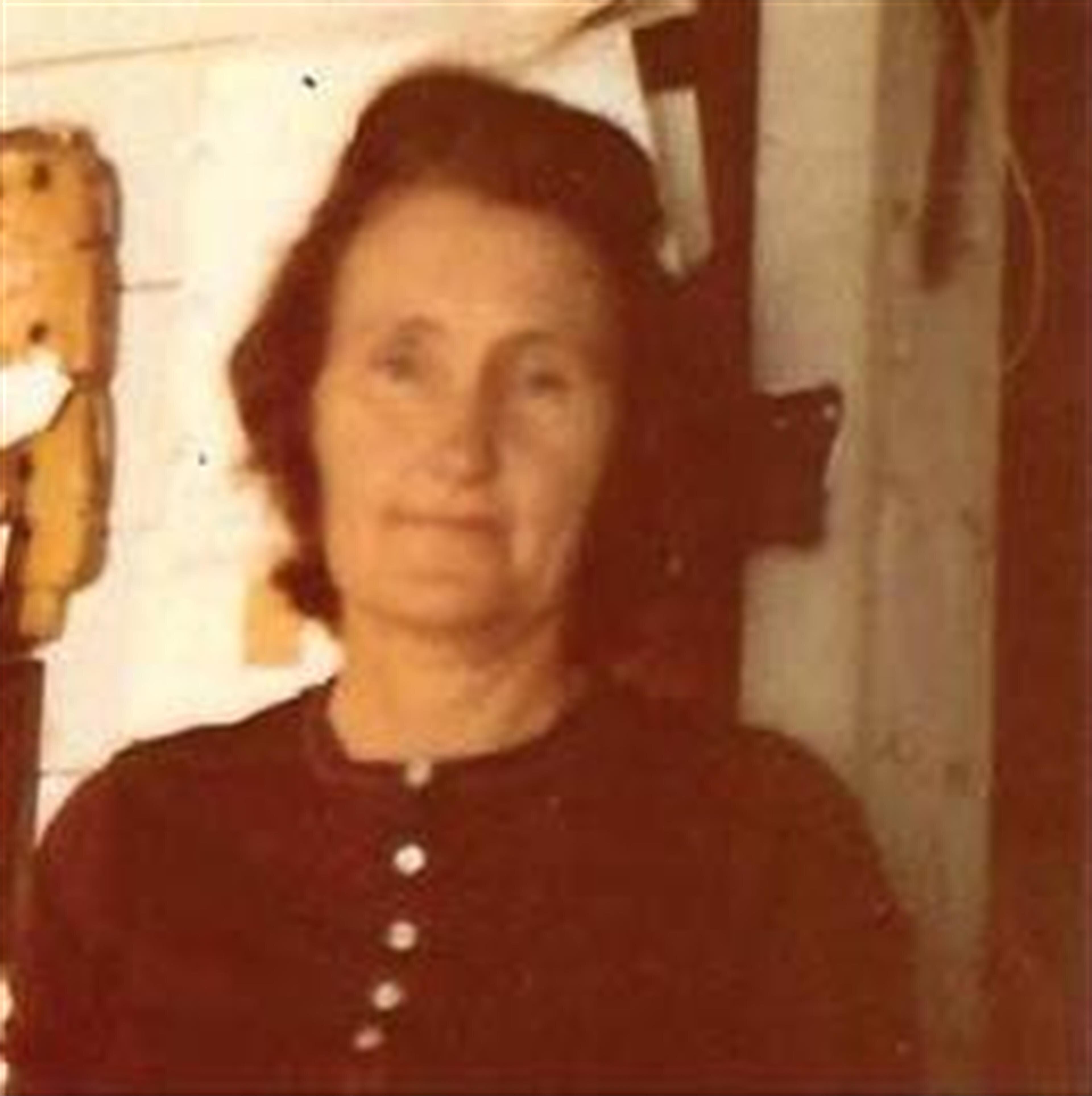 Mrs. Effie M. Peck