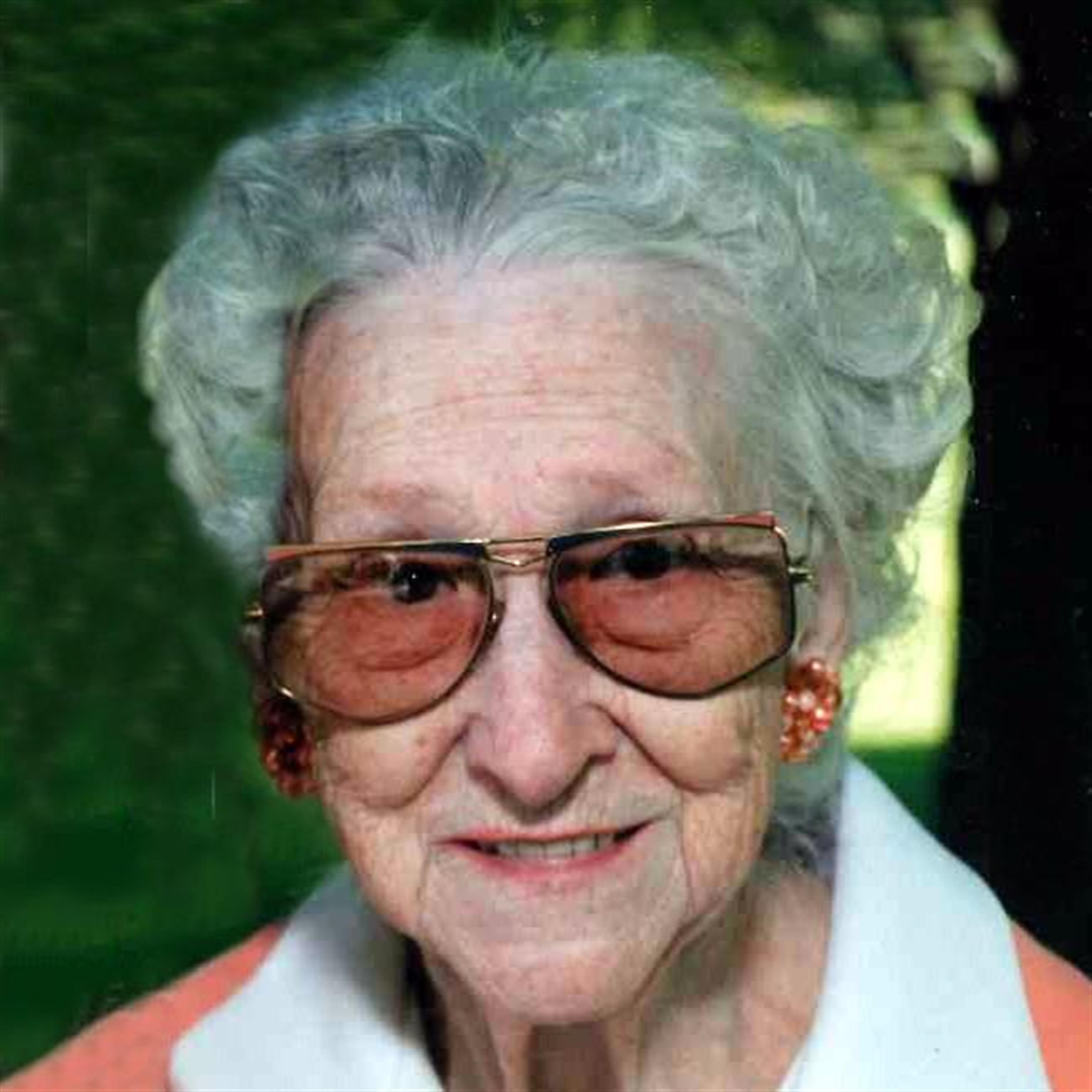 Bonnie M. Leamon's obituary picture