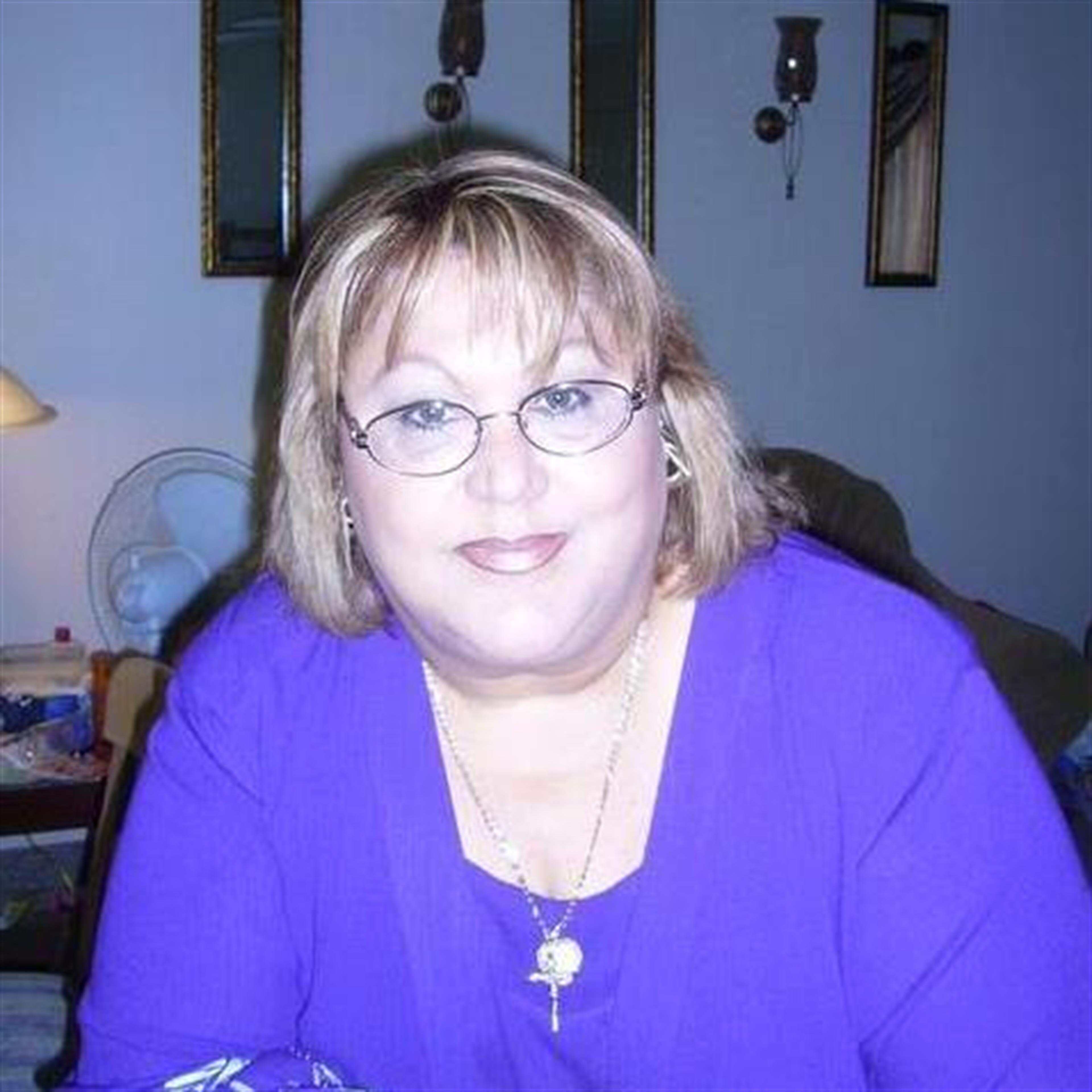 Lourdes Marie Damis