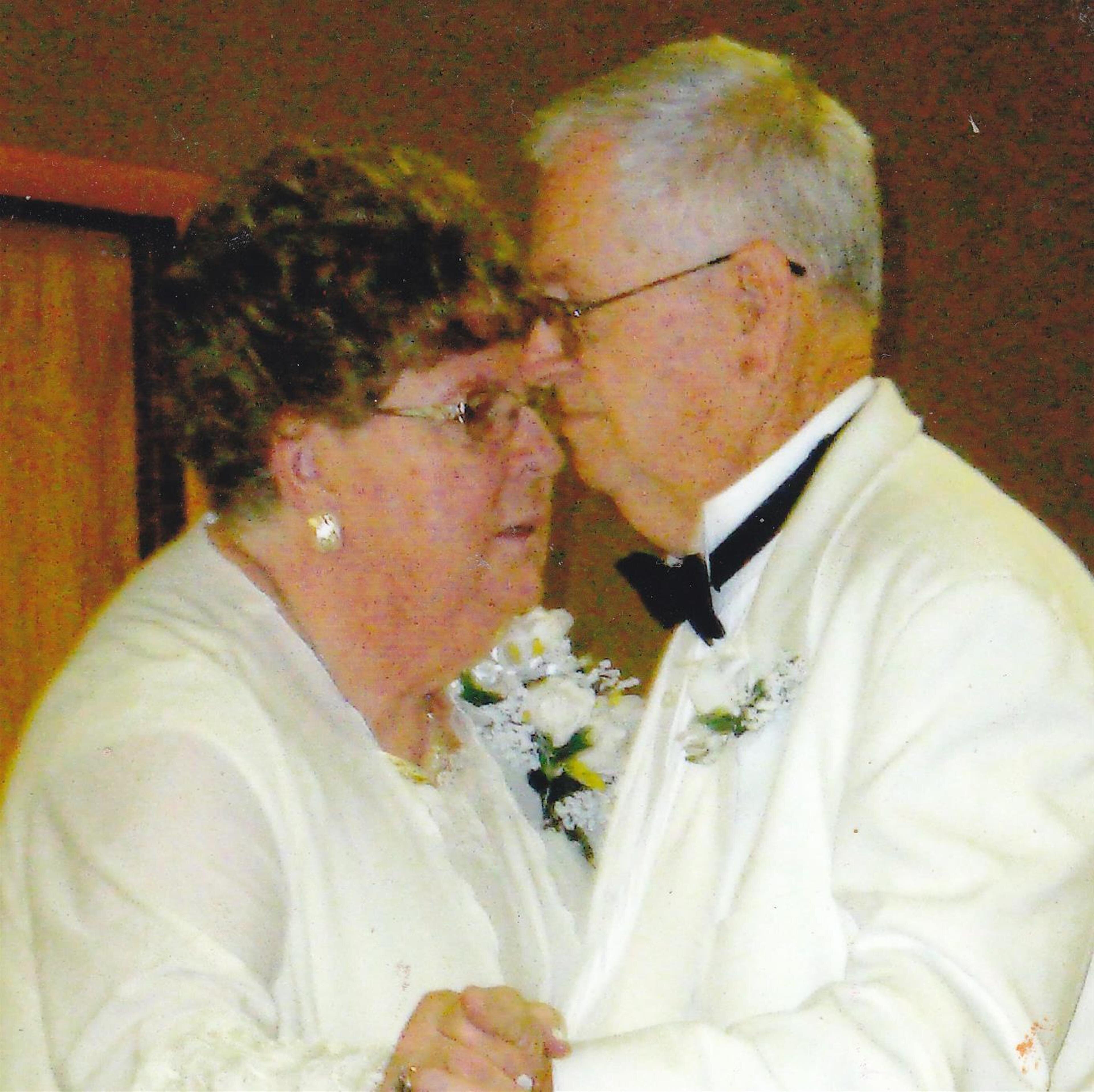 BEVERLY L GAILOR