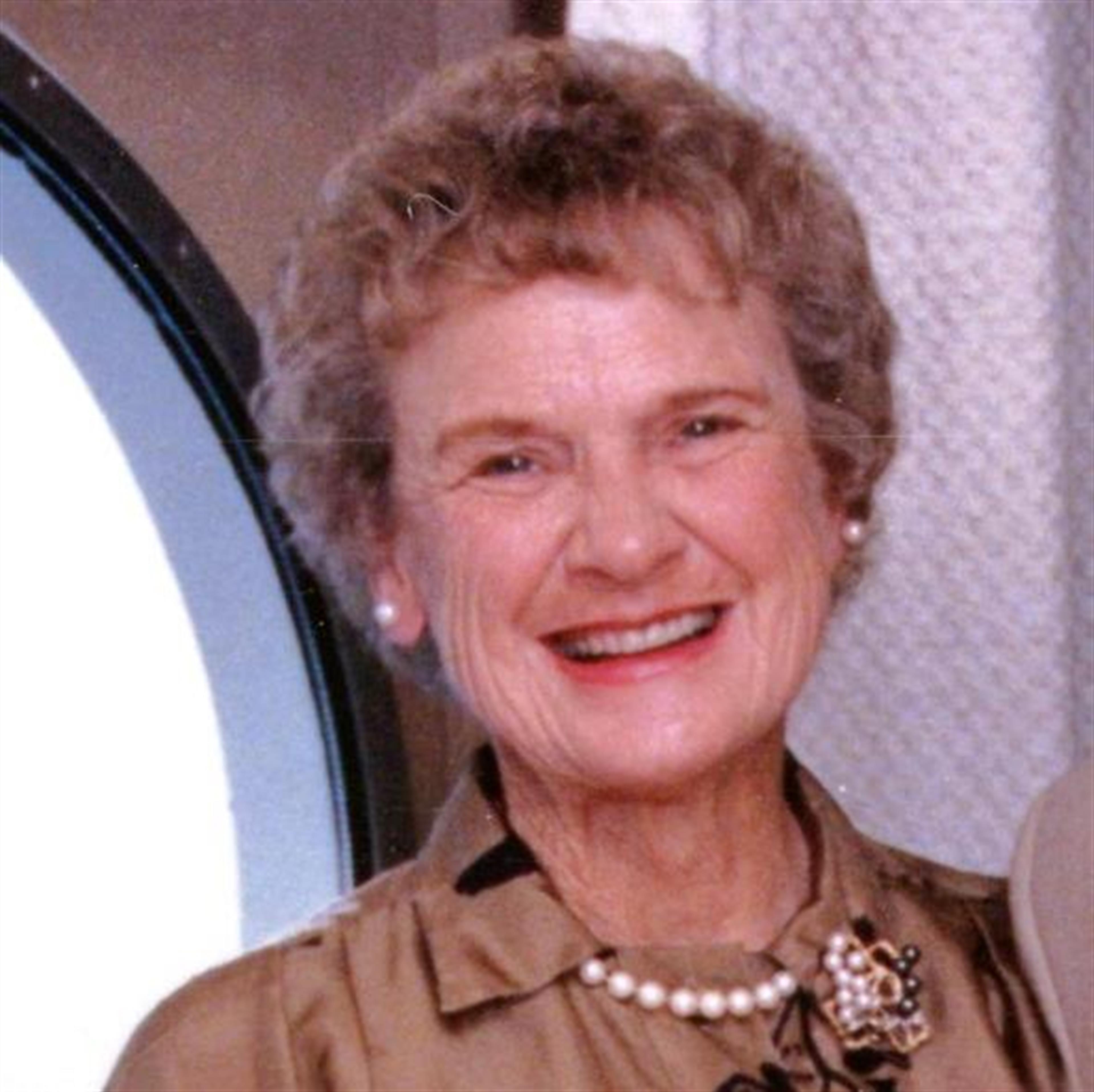 Joan Lee McCurry