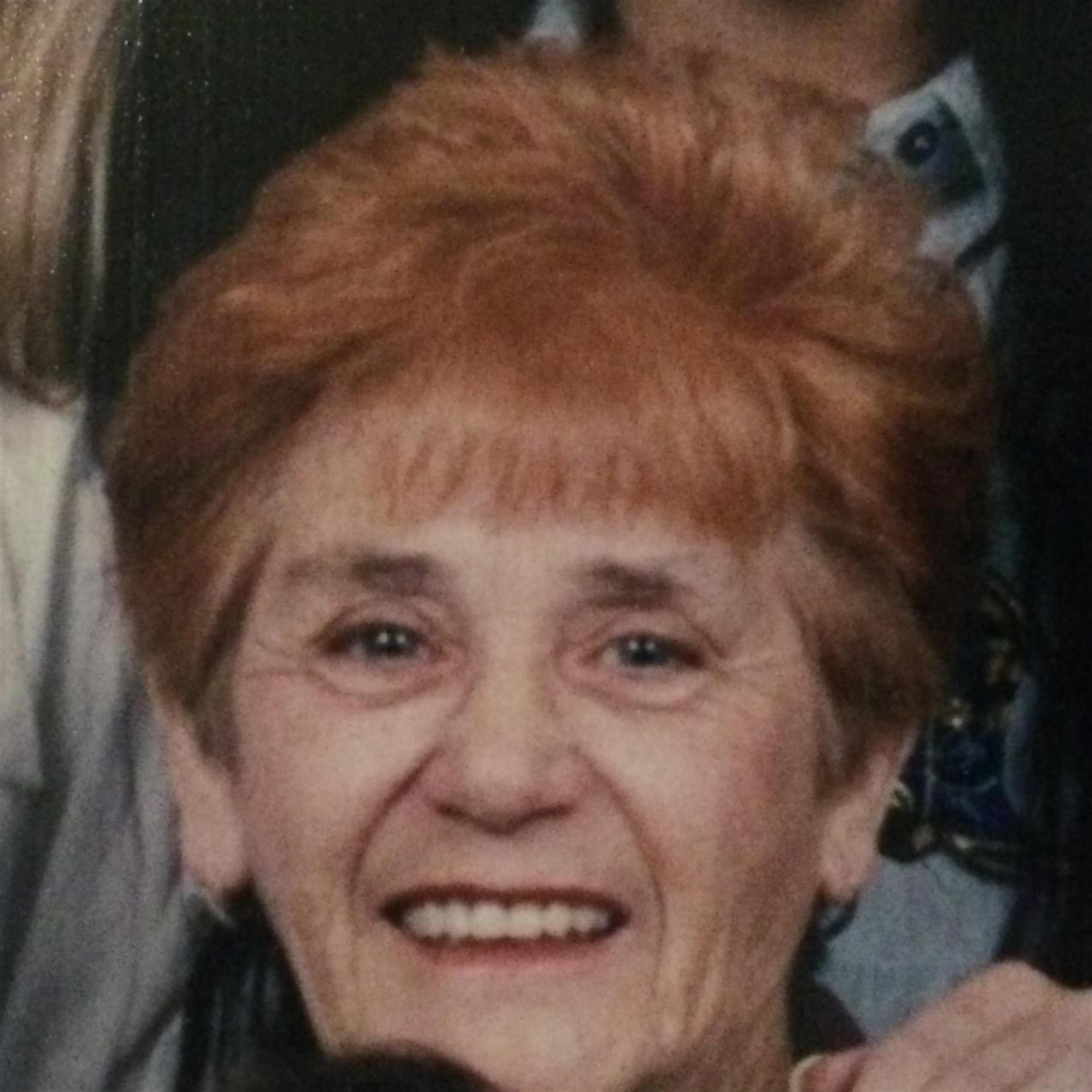 Leona Anenberg