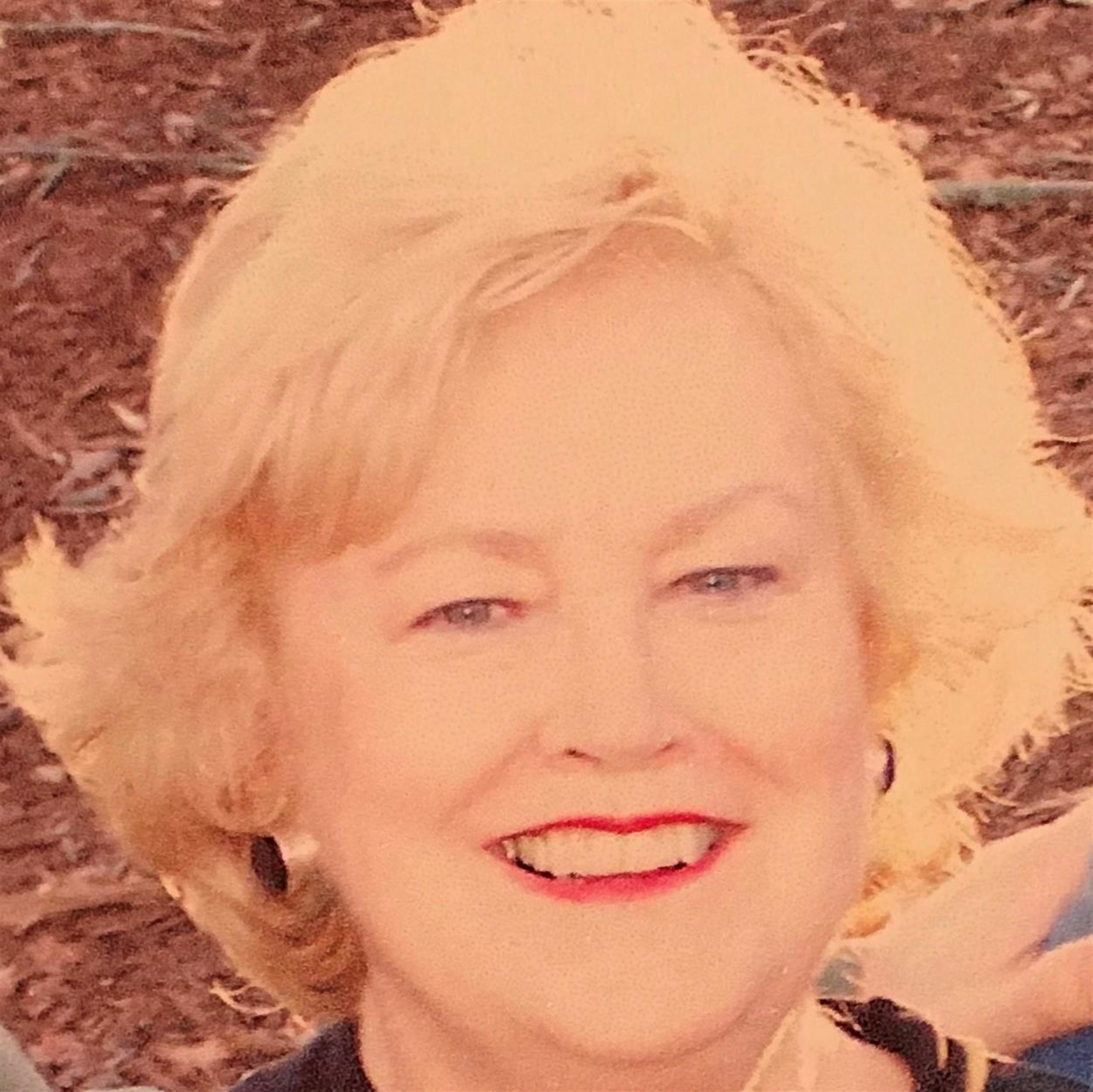 Ms. Martha  Munson