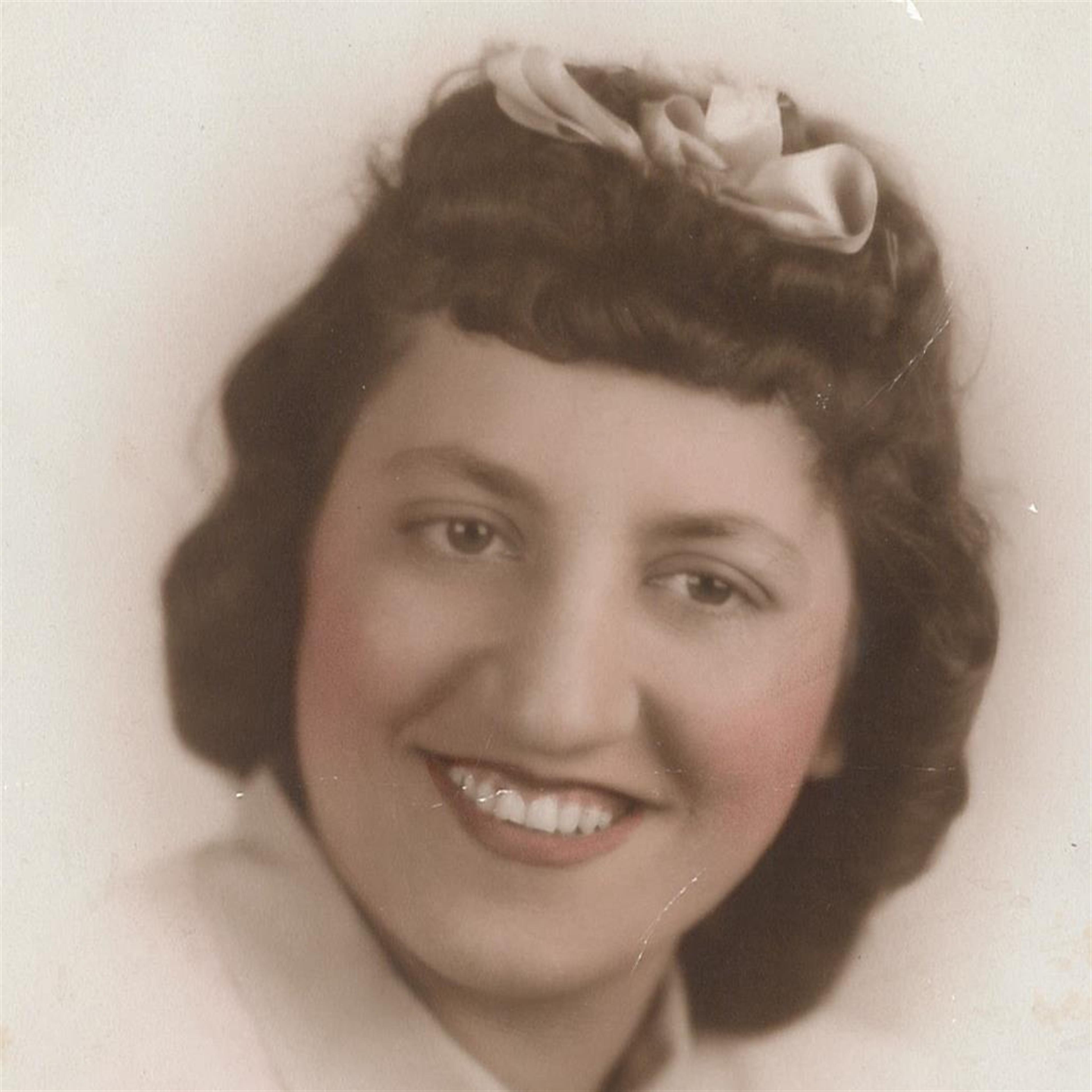 Sauntina M. (Nanni) Fraser