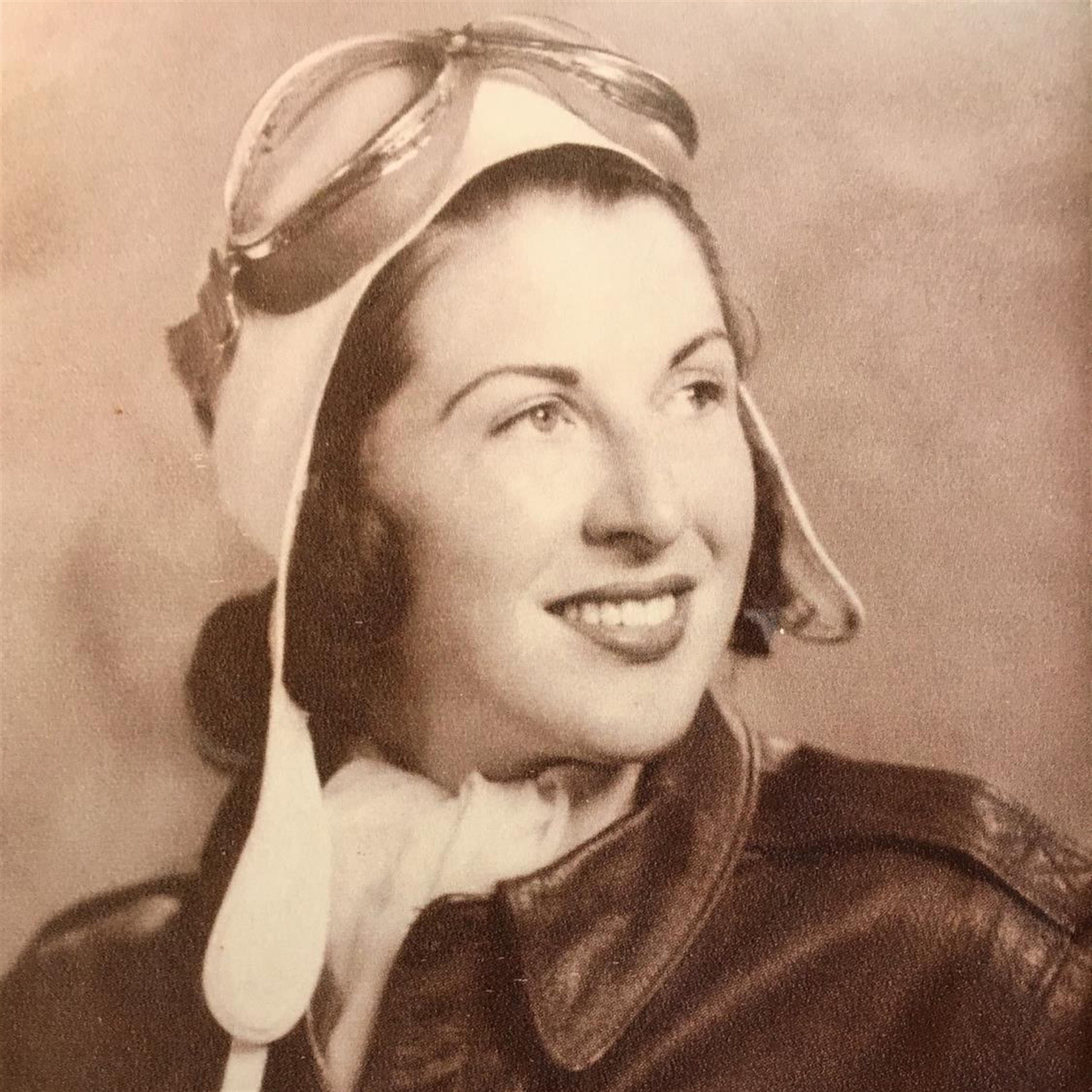 Mabelle V Smith