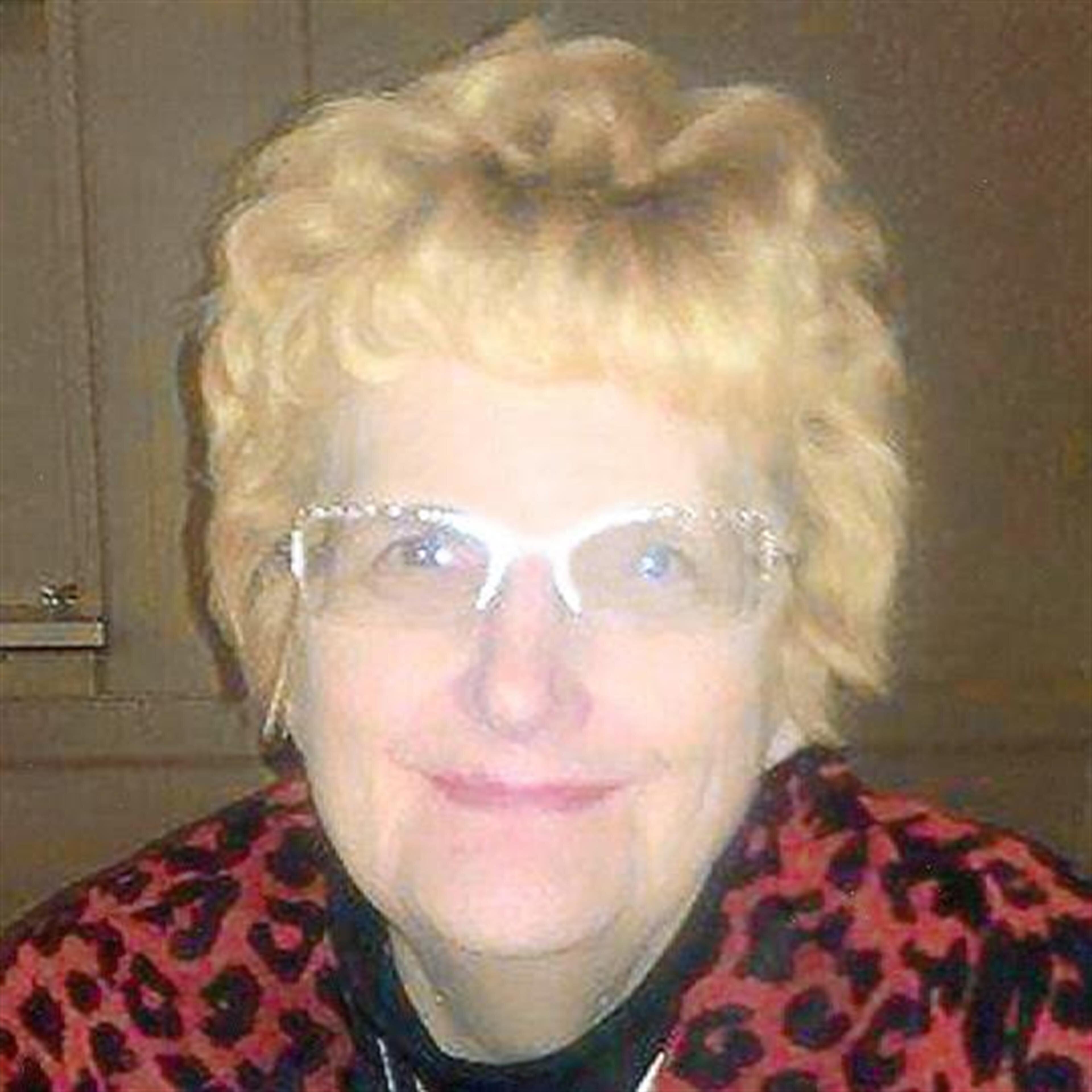 Sandra L.  Lowden