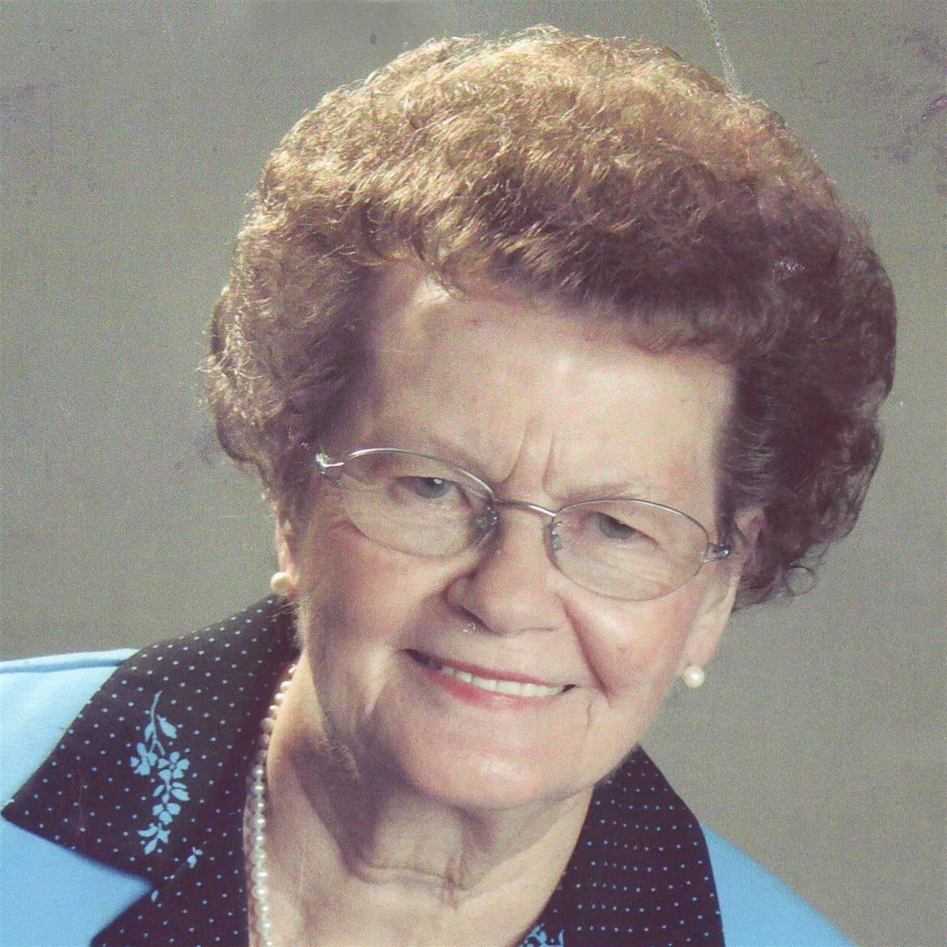 Gladys E. Weddle (Lebanon)