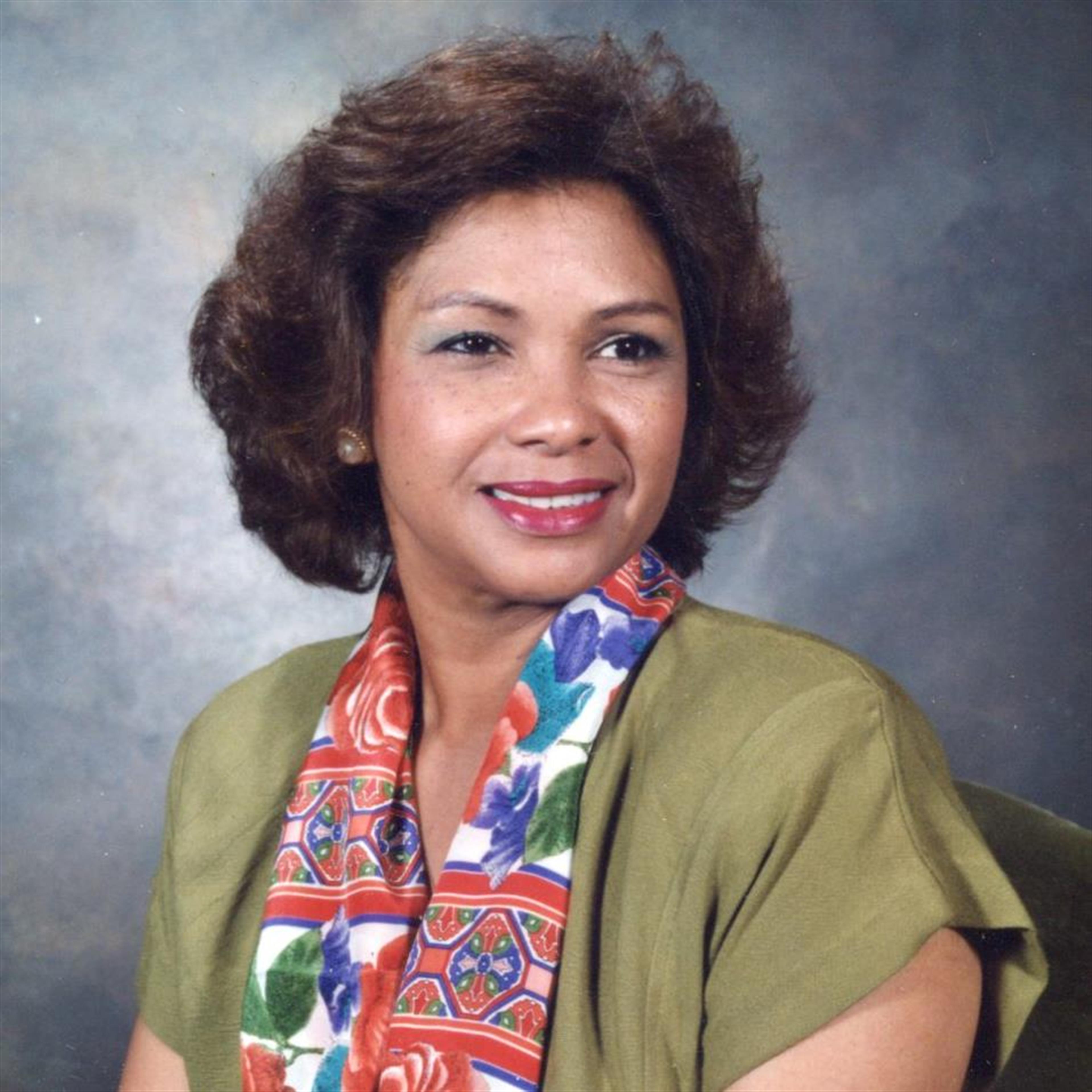 Aida  L. Johnson