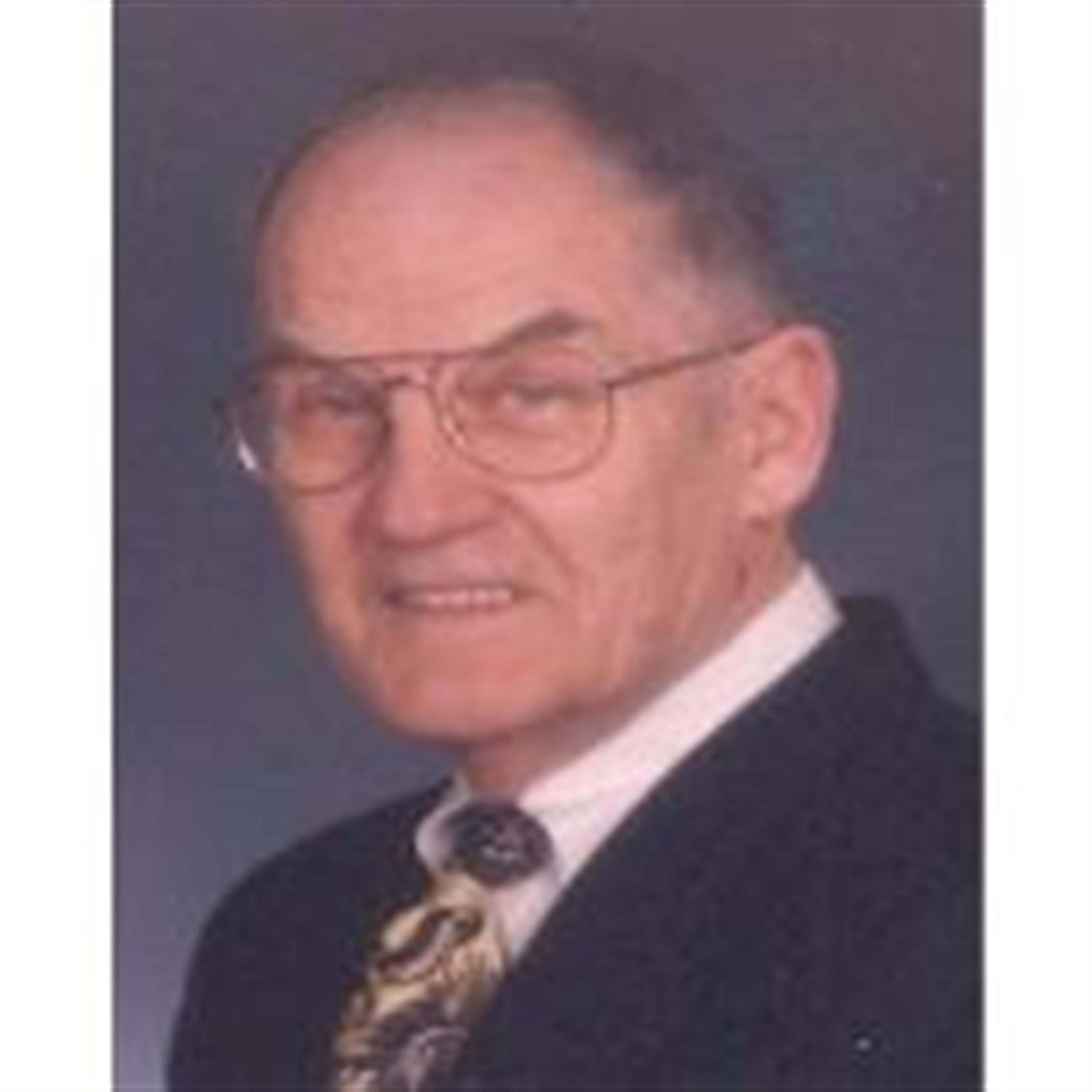 Richard D. Grove's obituary picture