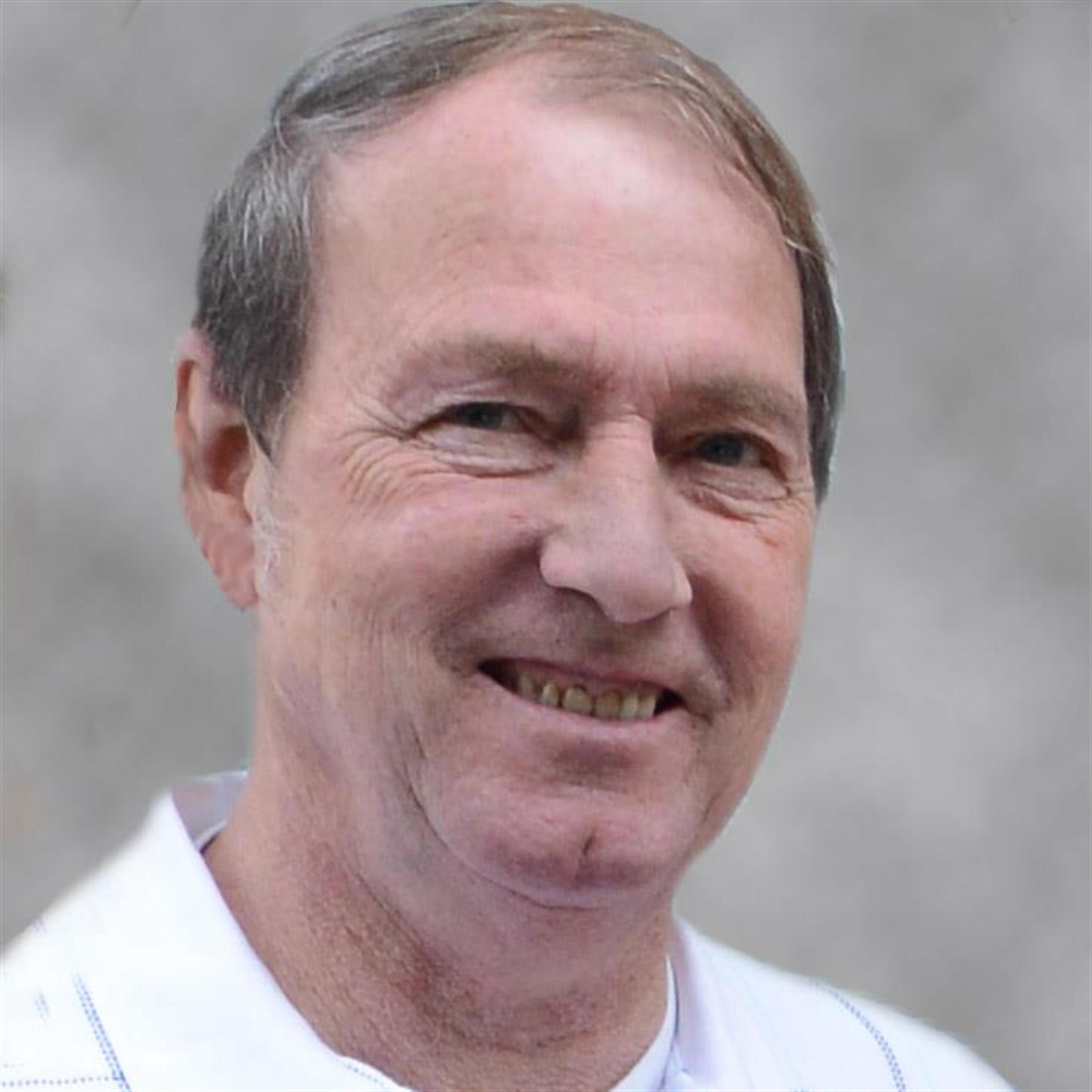 Mr. Daniel L Barnard