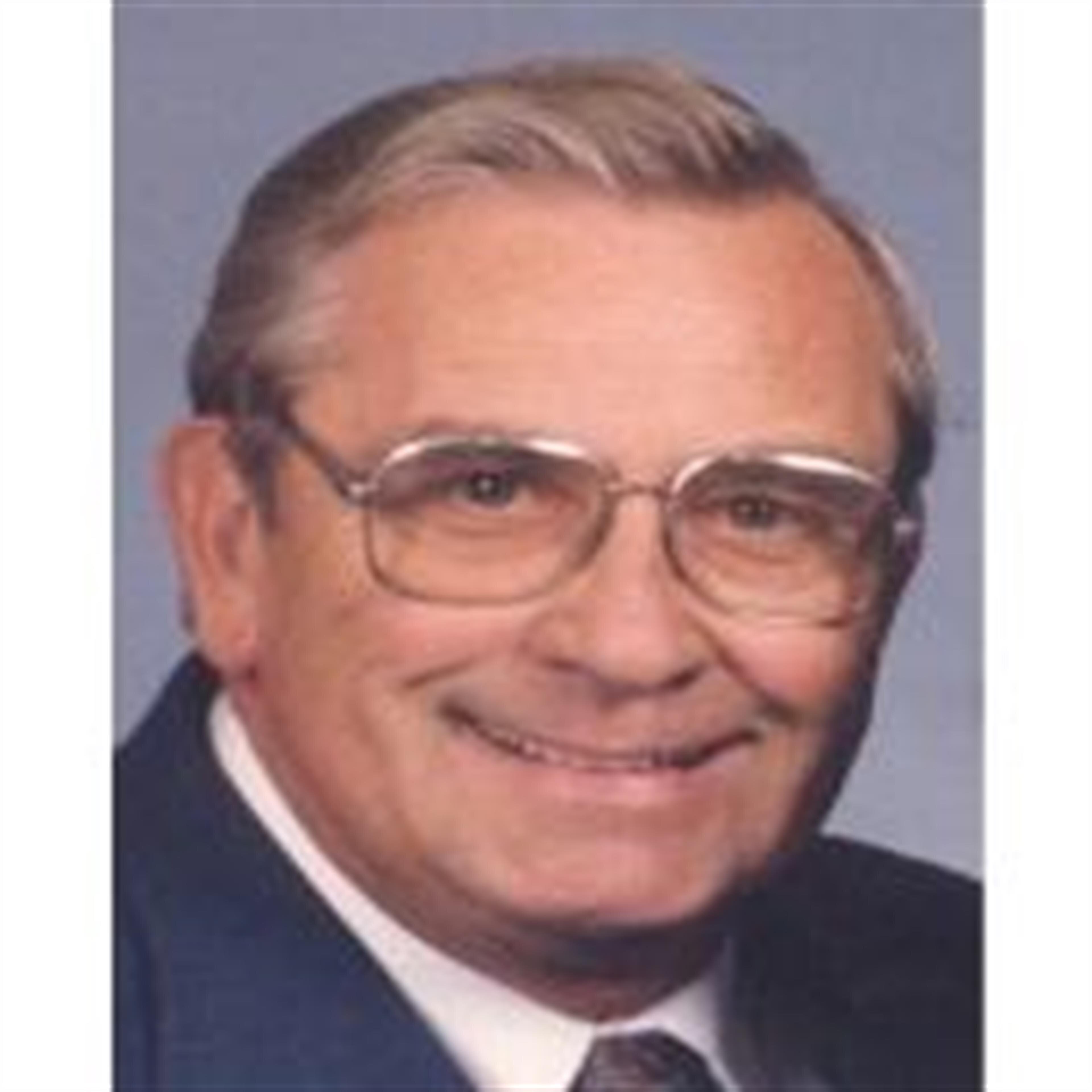 Howard E. TenHove, Sr.