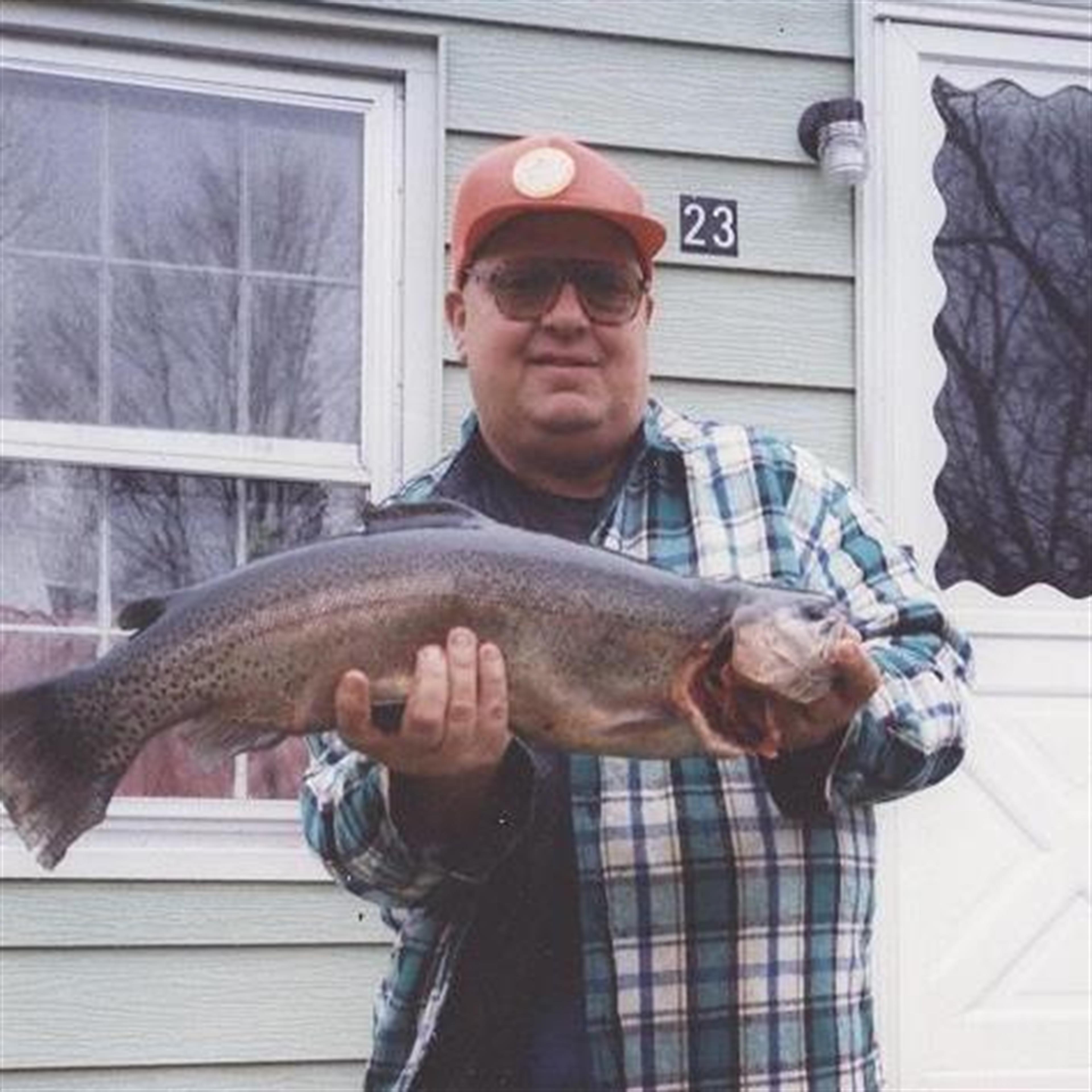 Earl S. Royce's obituary picture