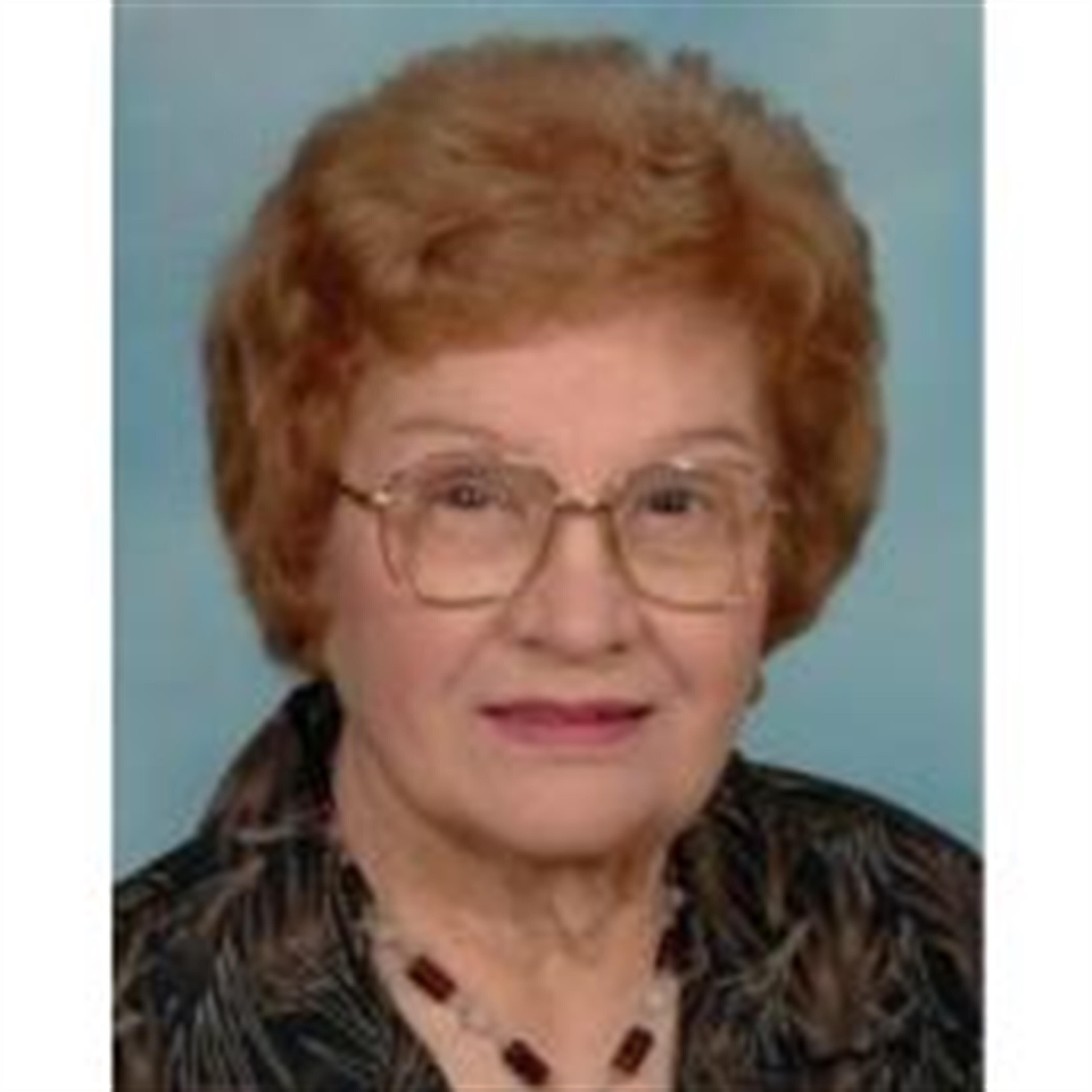 Mrs. Dorothy  Bouwman
