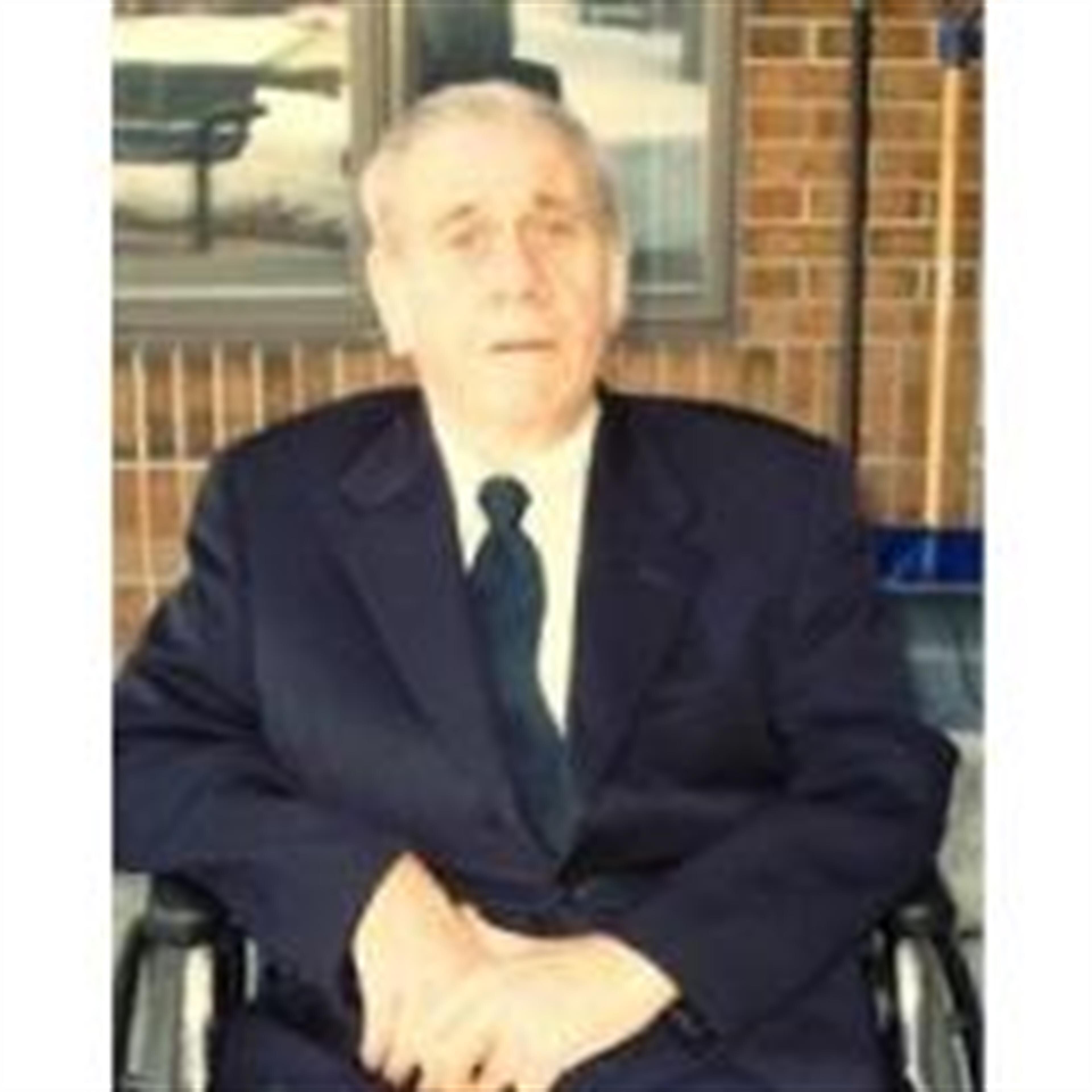 Gordon Lee  Casler