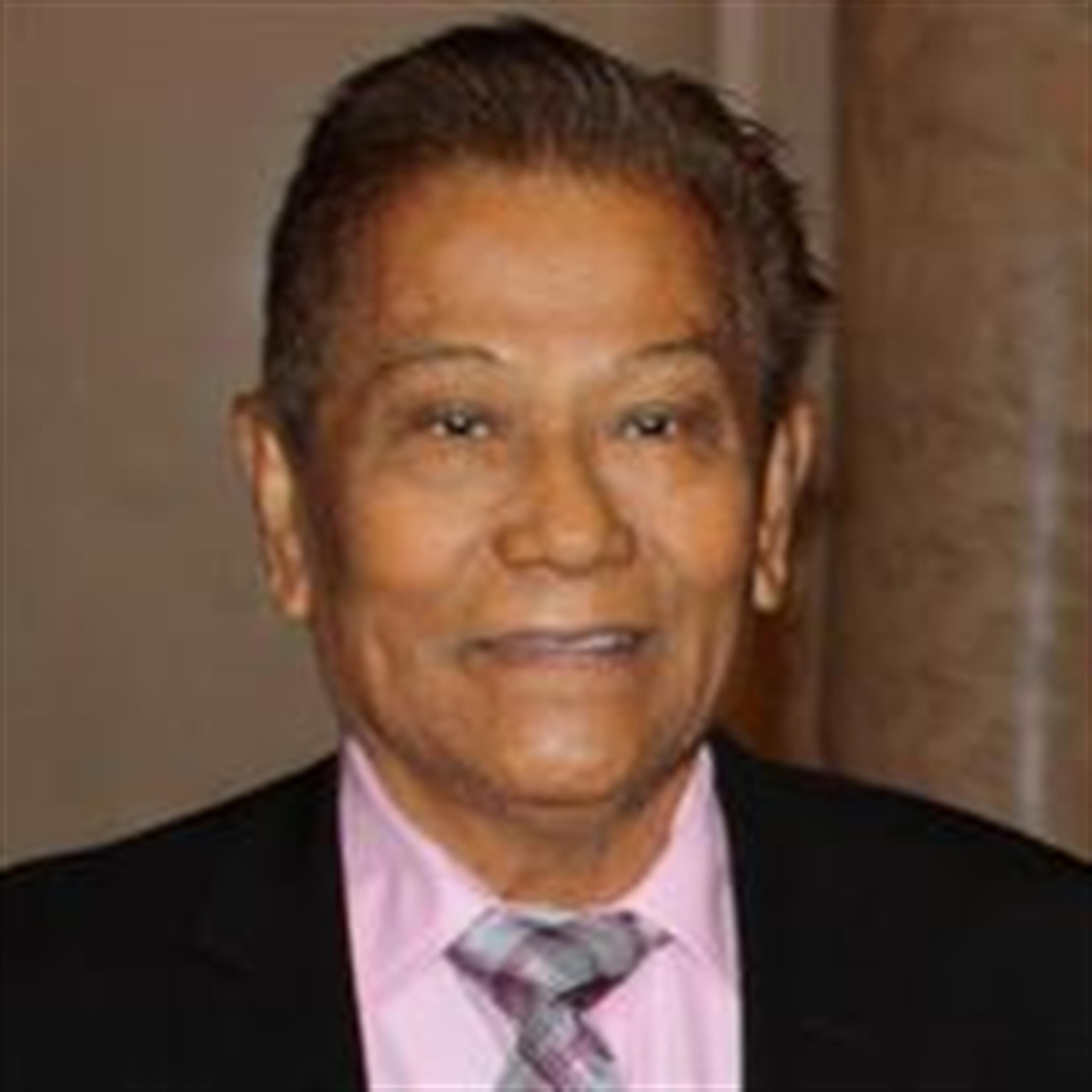 Santos Cadacio Casamina