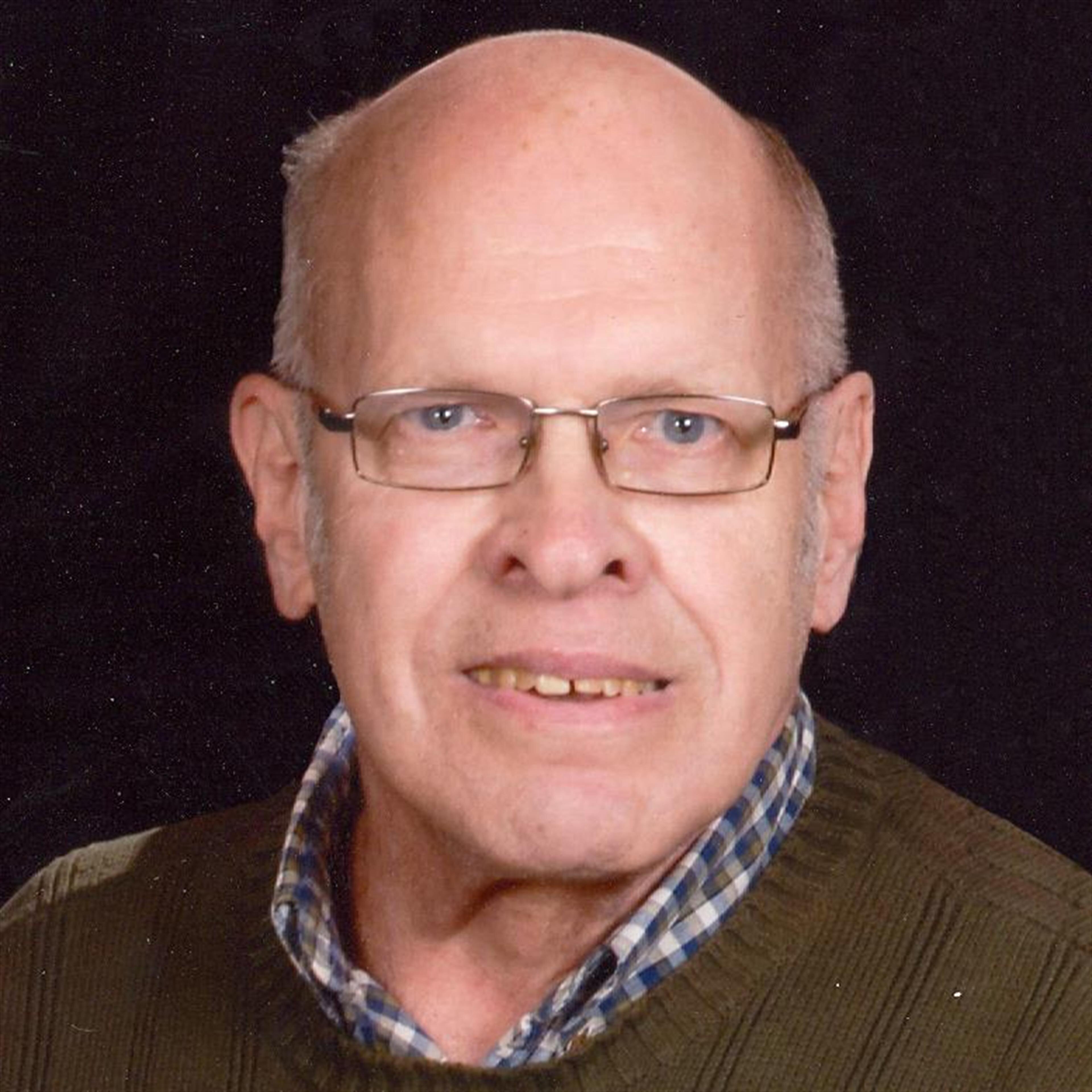 Robert "Bob" J. Heethuis