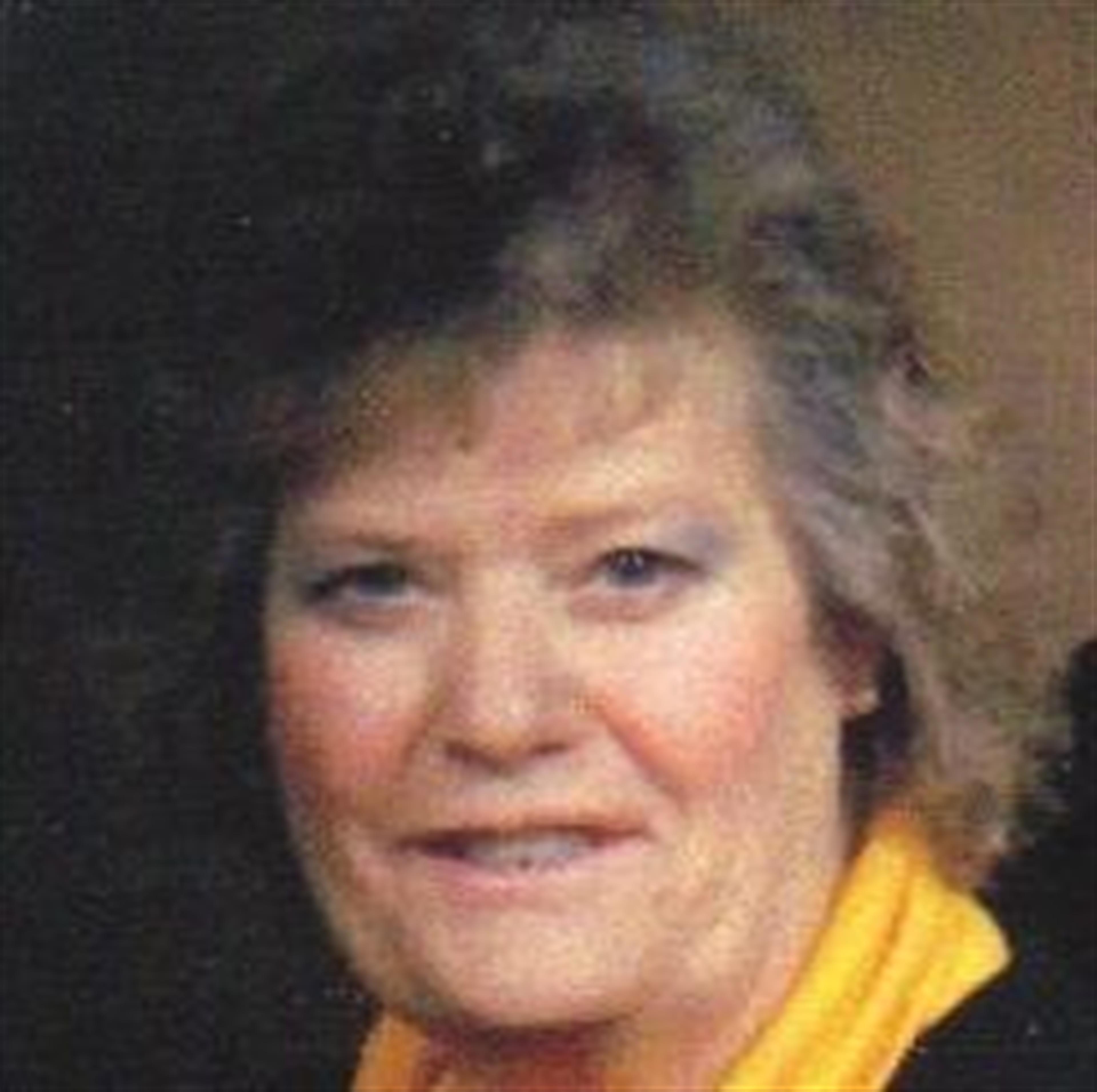 Vera Hayward's obituary picture