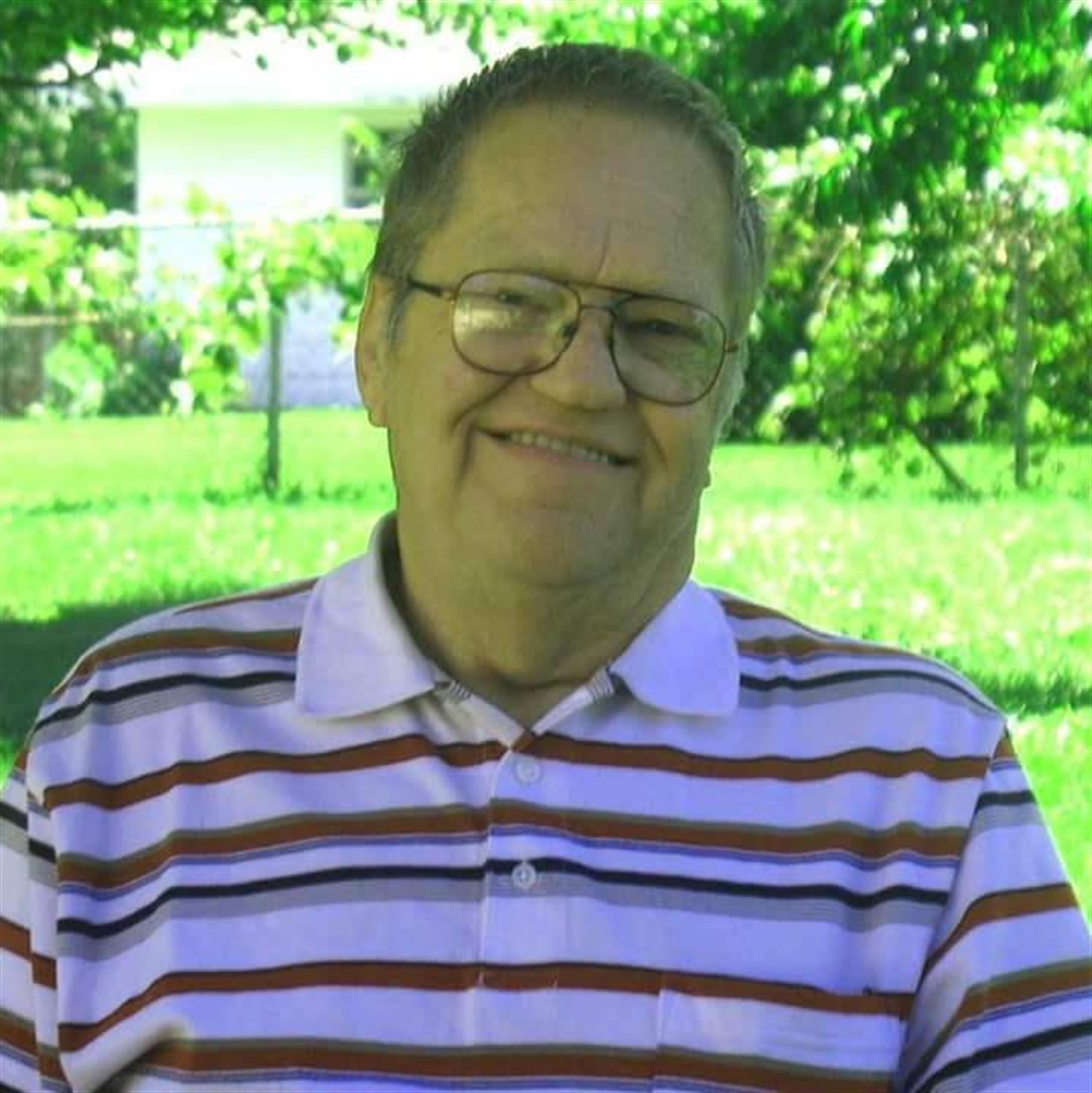 Ronald L. Fuchs (Seymour)