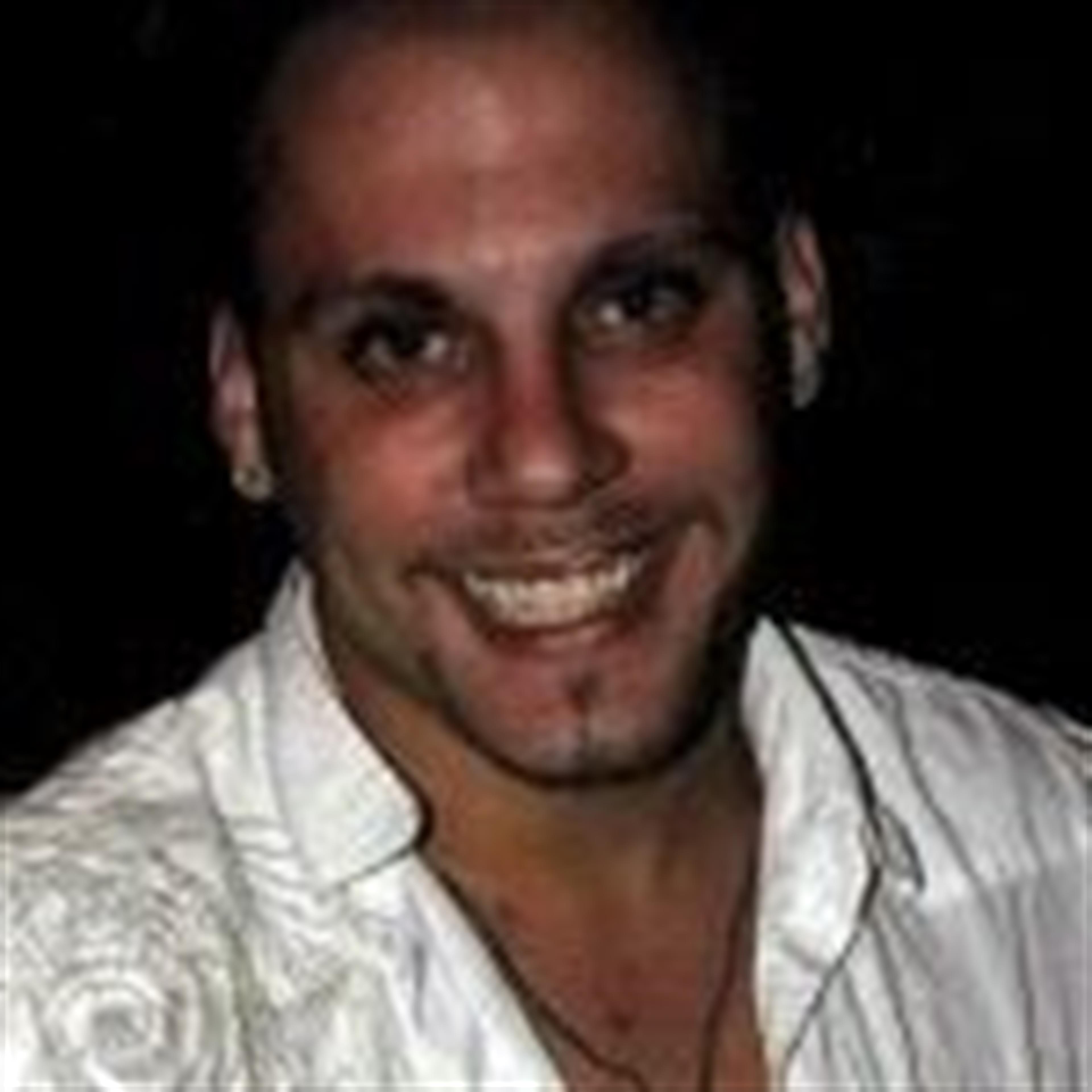 Tyler Van Balveren's obituary picture