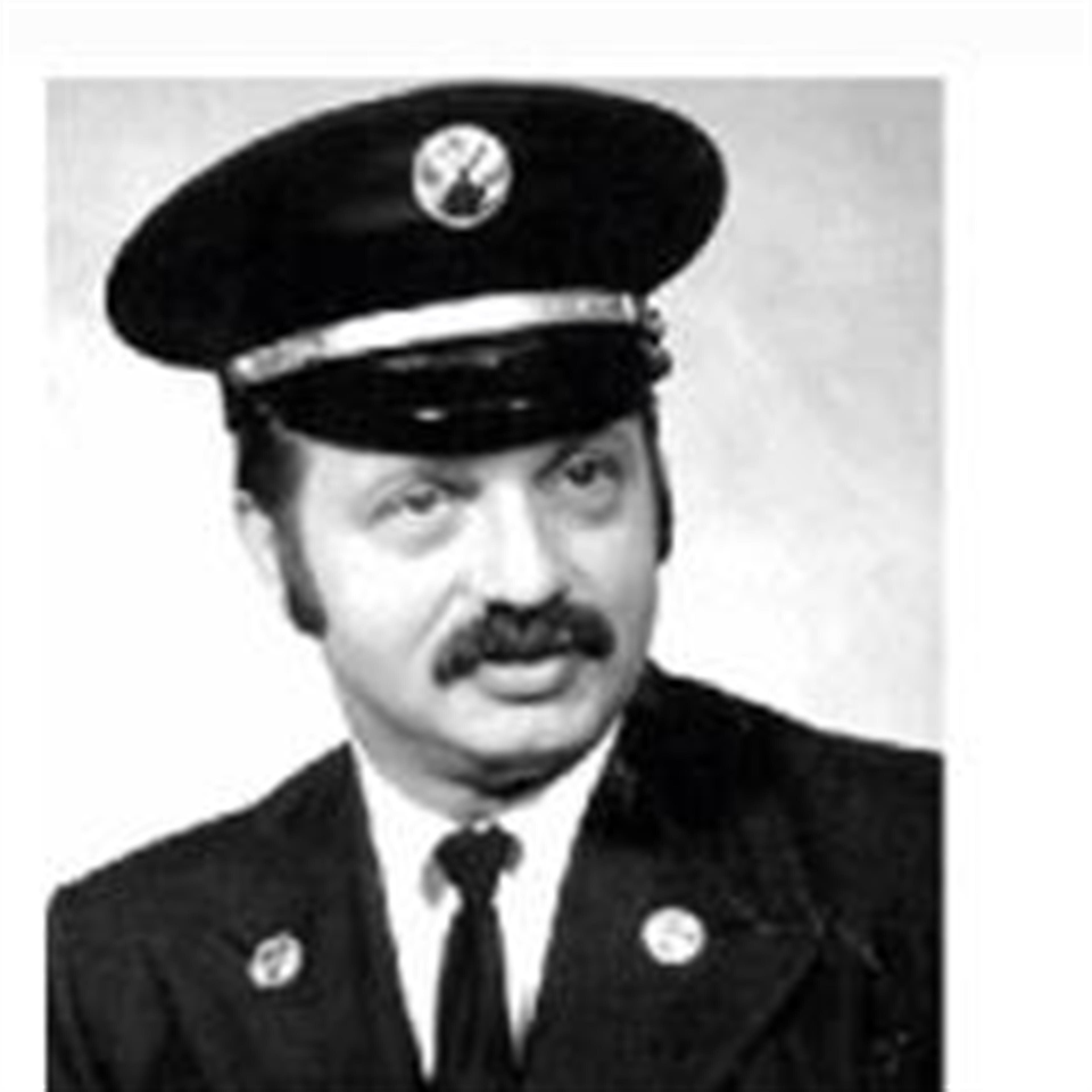 Lloyd W. Hamilton, Sr.