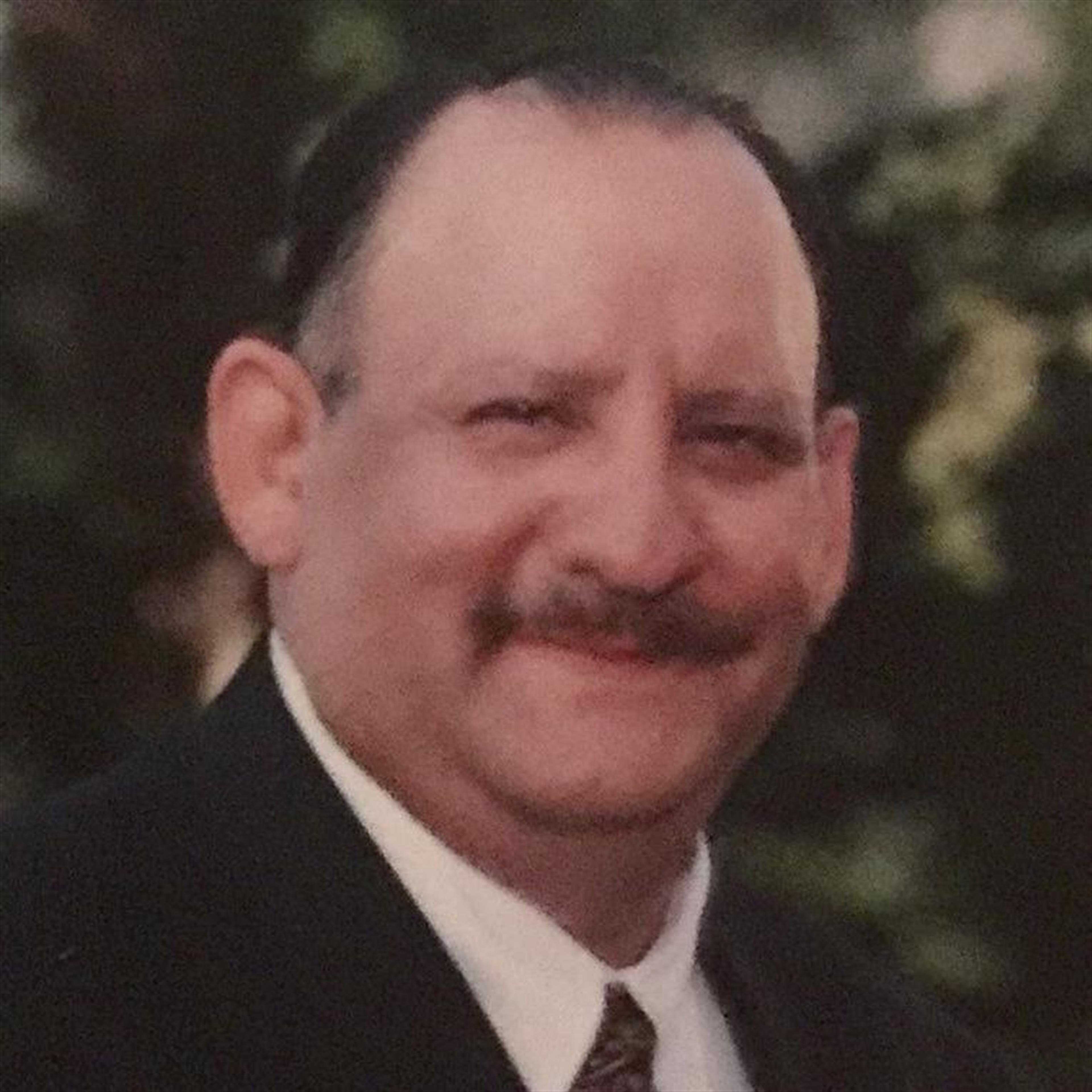 Mr.  Roberto "Birdie" Ruiz
