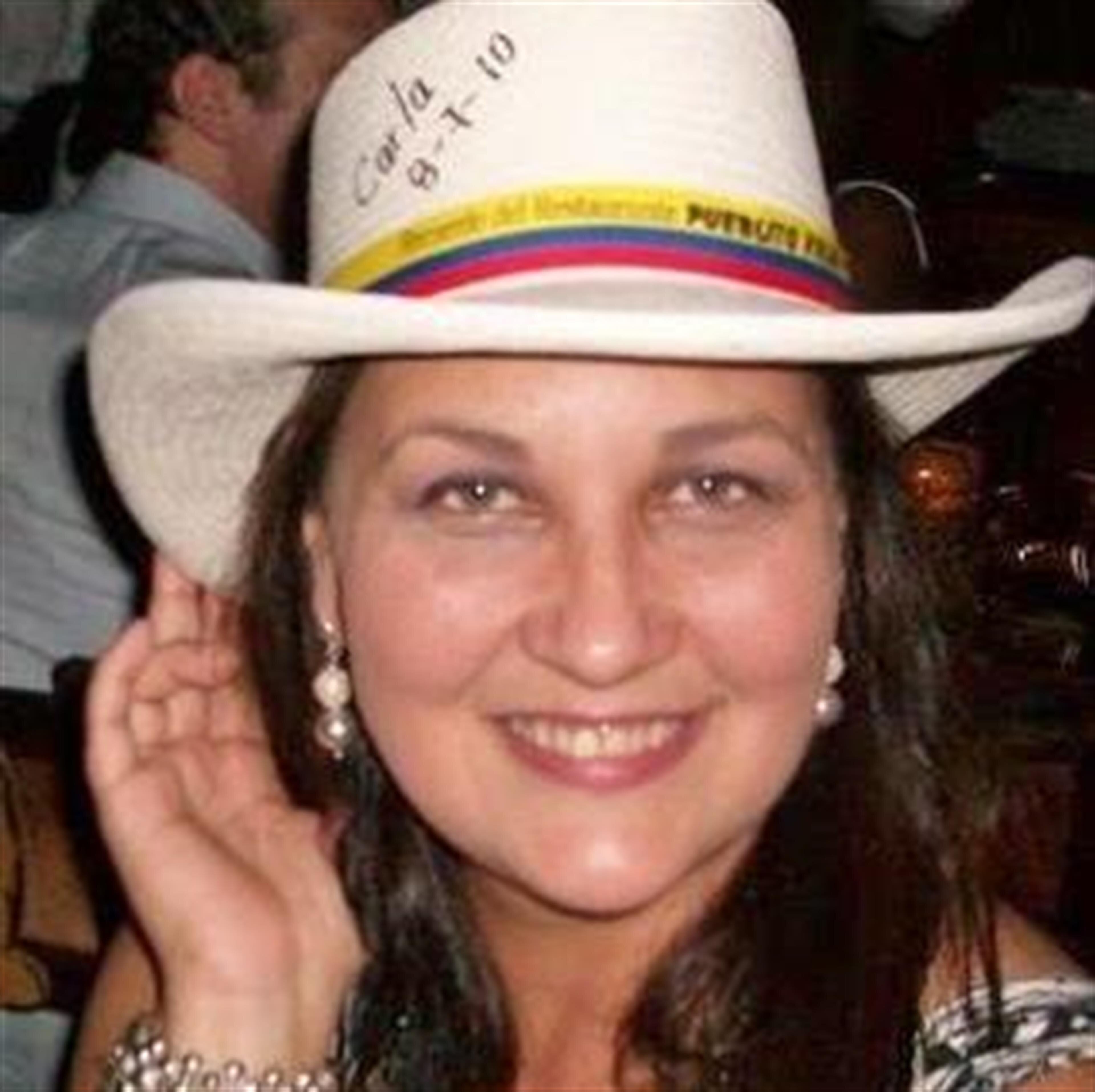 CARLA GABRIELA LESCANO