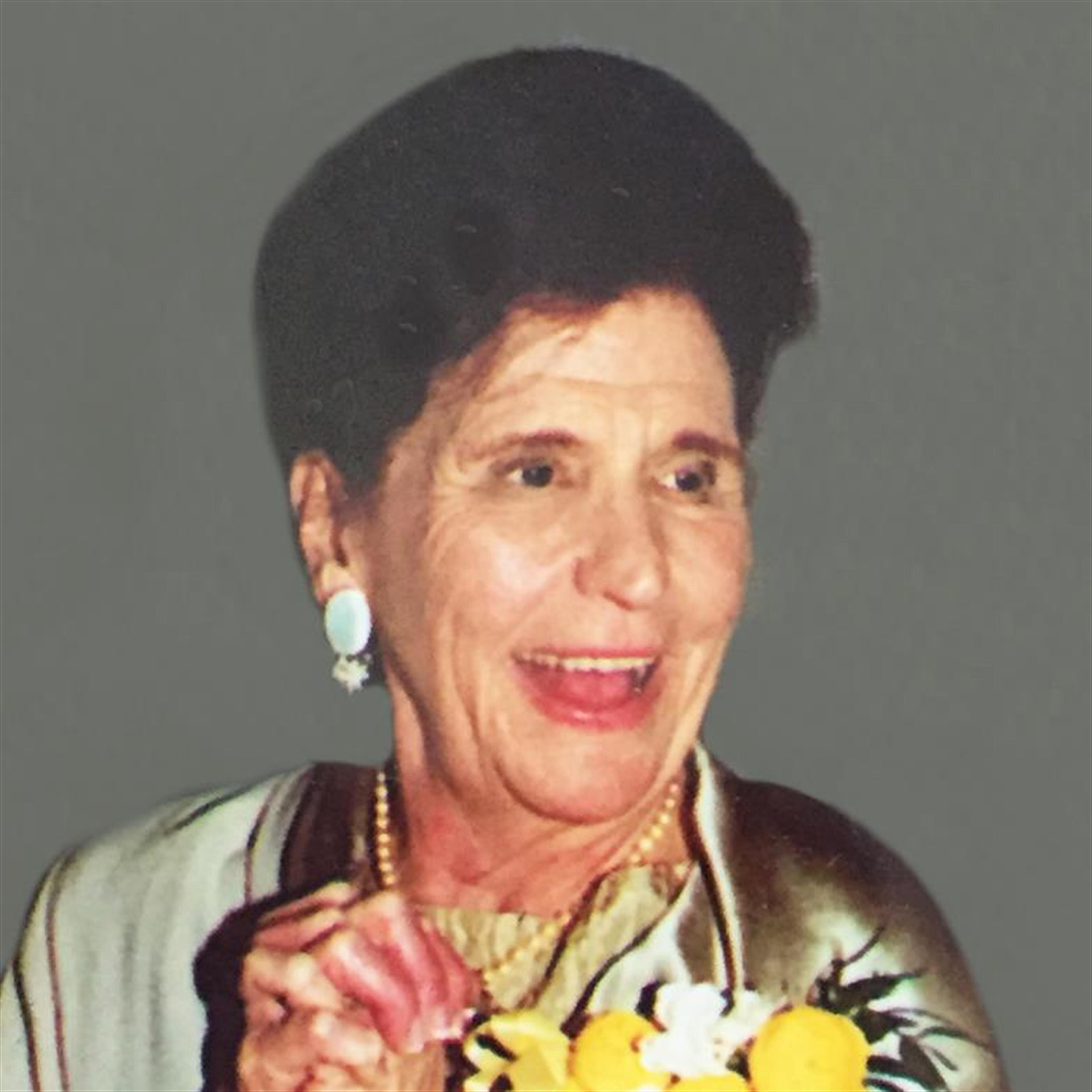 Doris Shelby  Singer