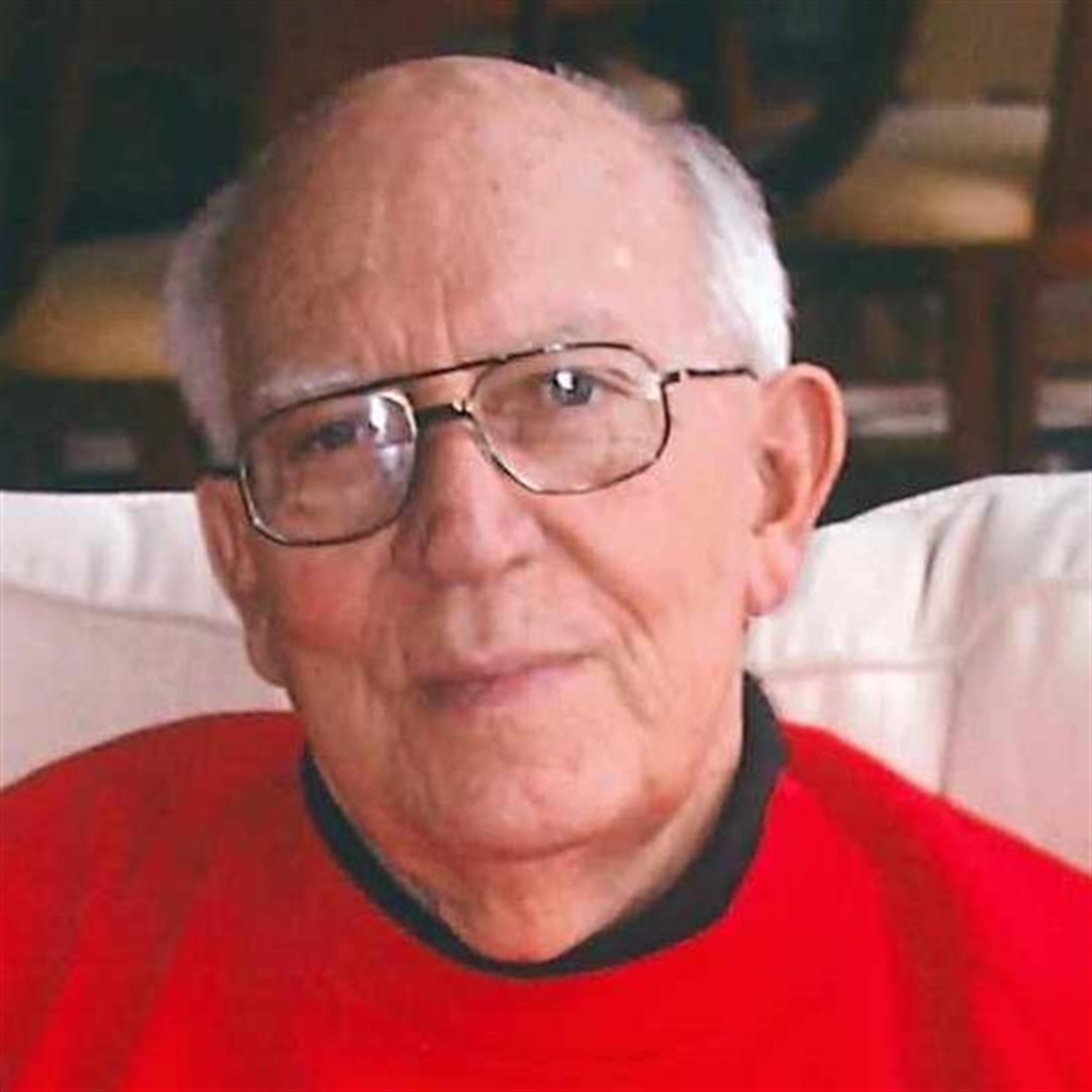 Richard T. Pullen's obituary picture