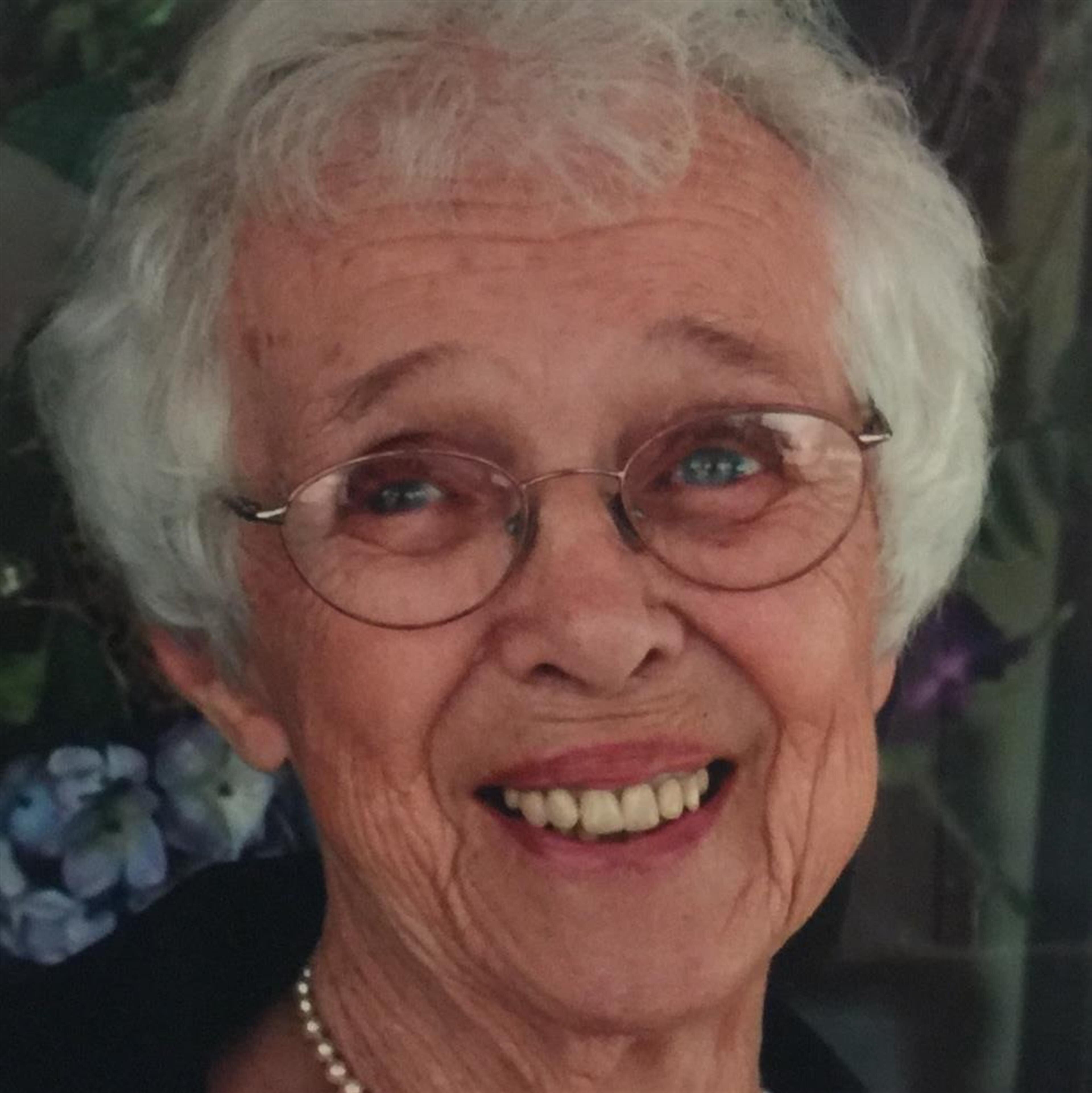 Elizabeth "Betty" Harding