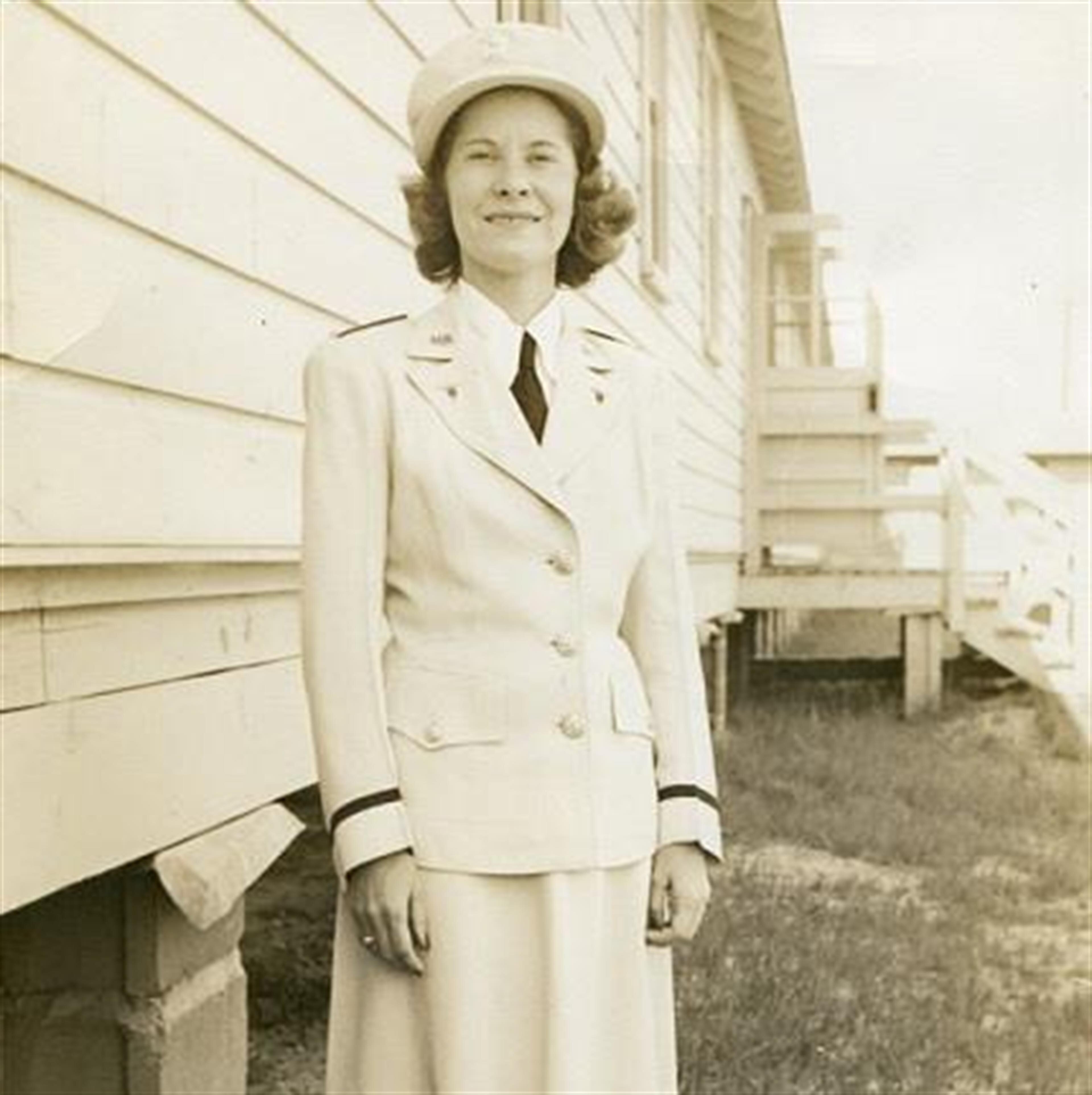 Edith  Downs Tomlin (DADE)
