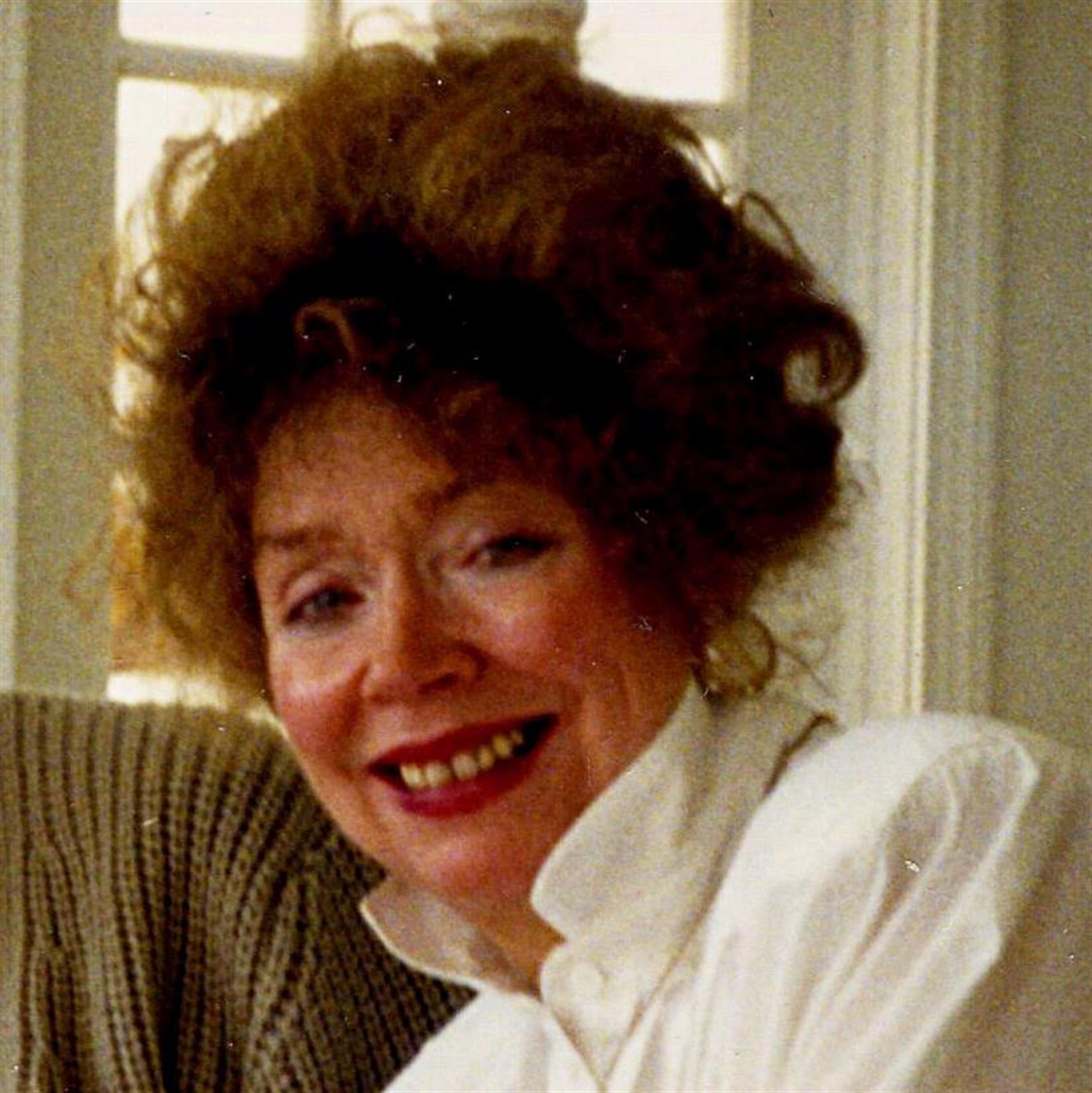 Barbara L. Robertson