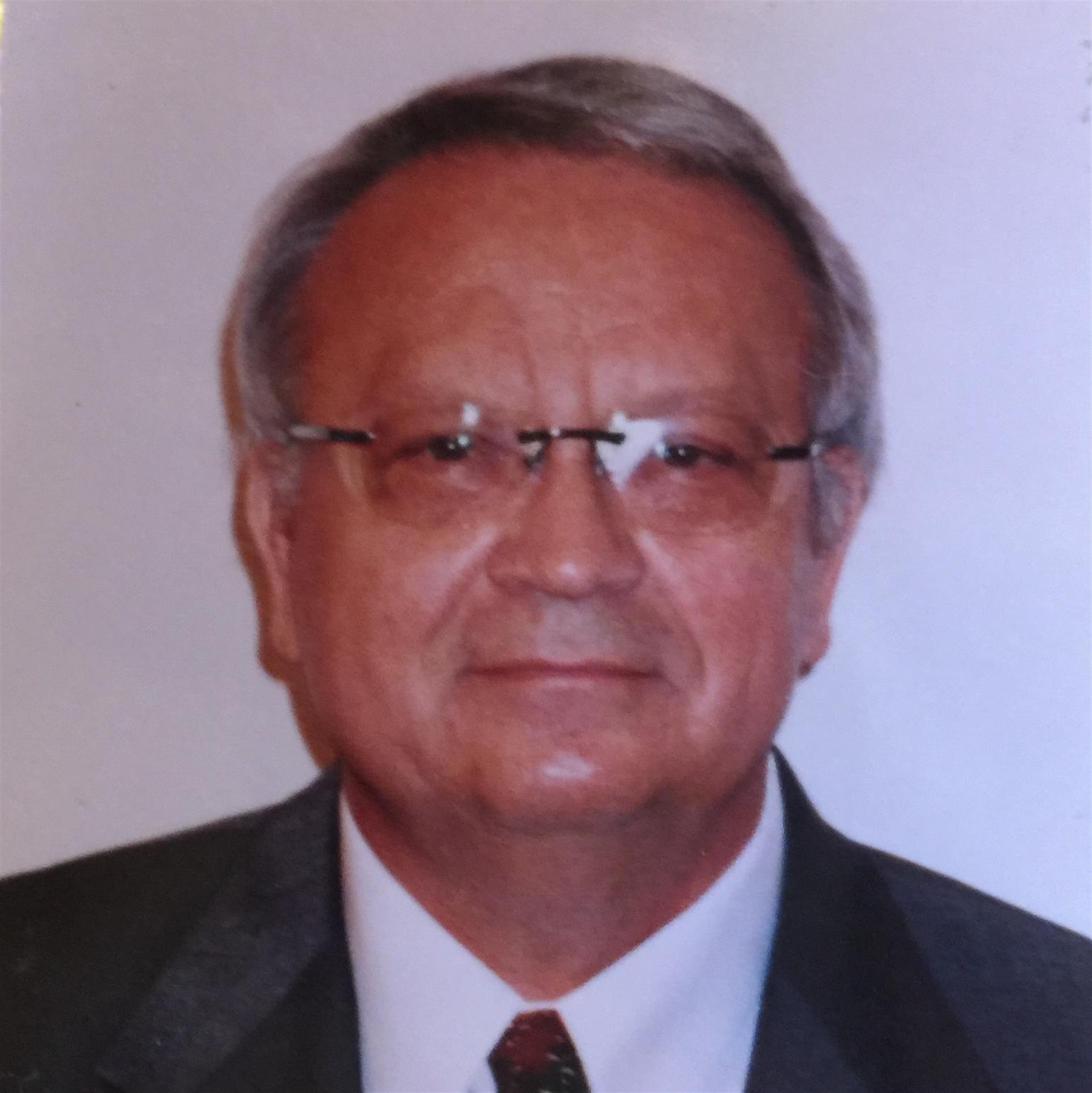 Dr. Witold Andrzejewski