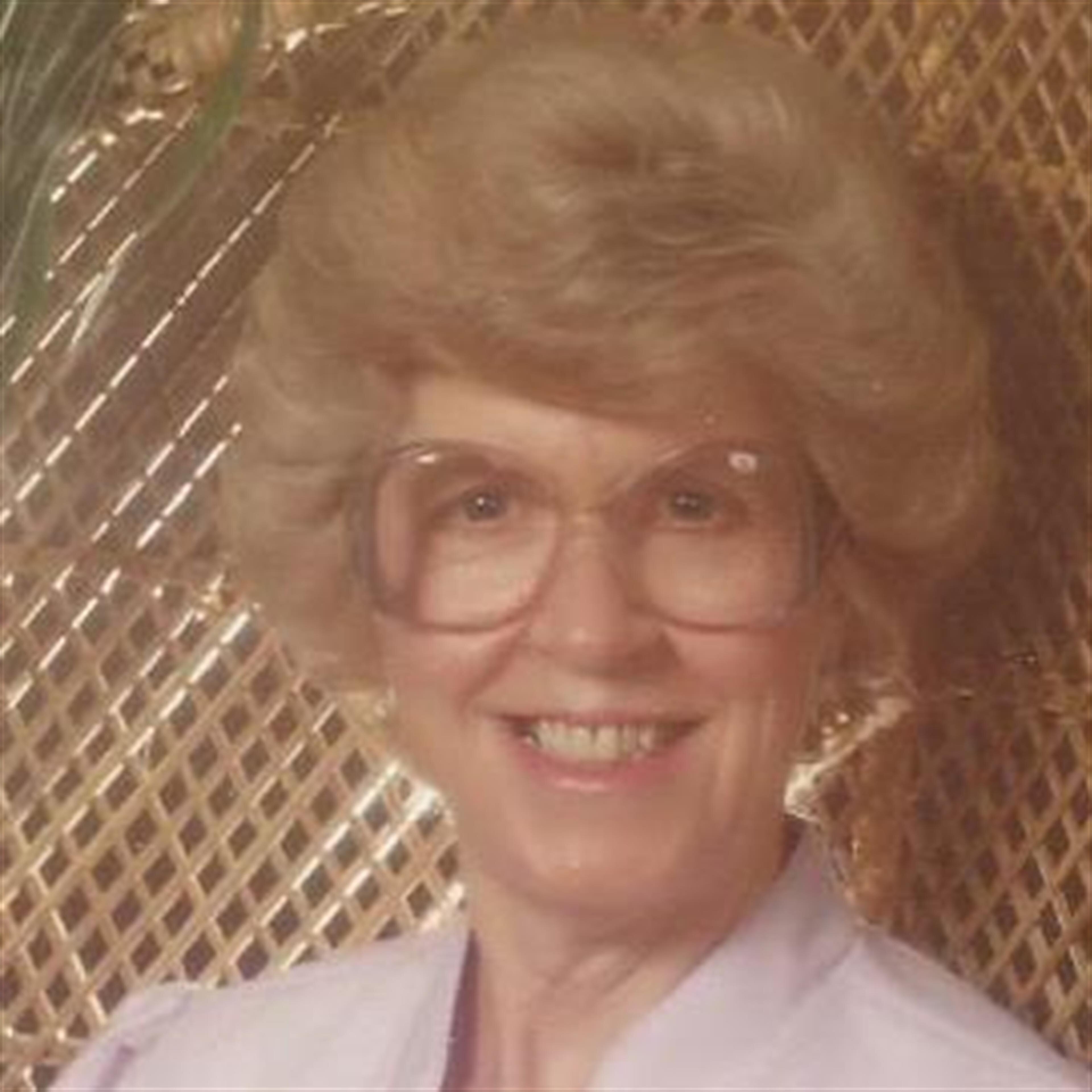 Elaine Jane Staedtler (Lebanon)