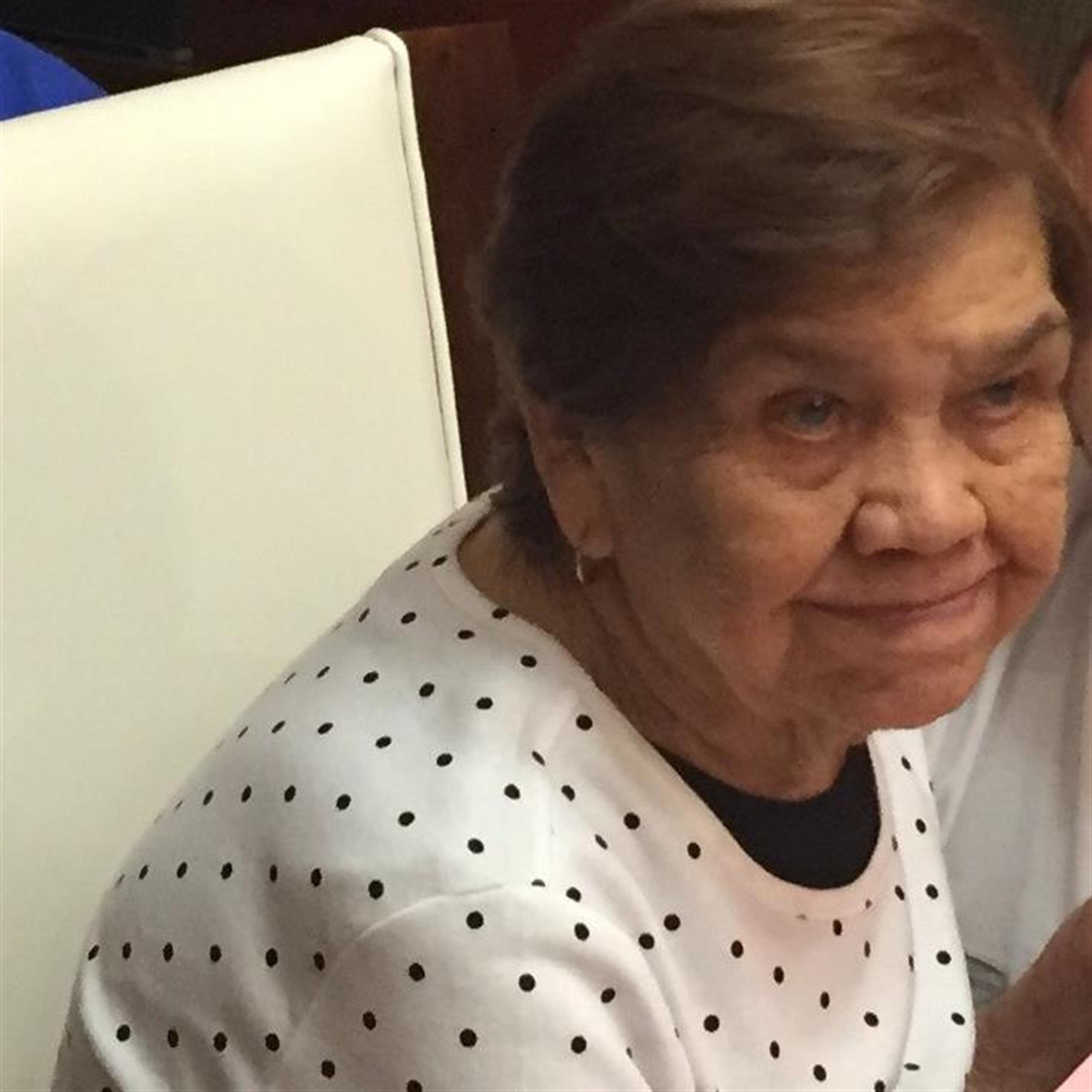 Carmen Moro's obituary picture