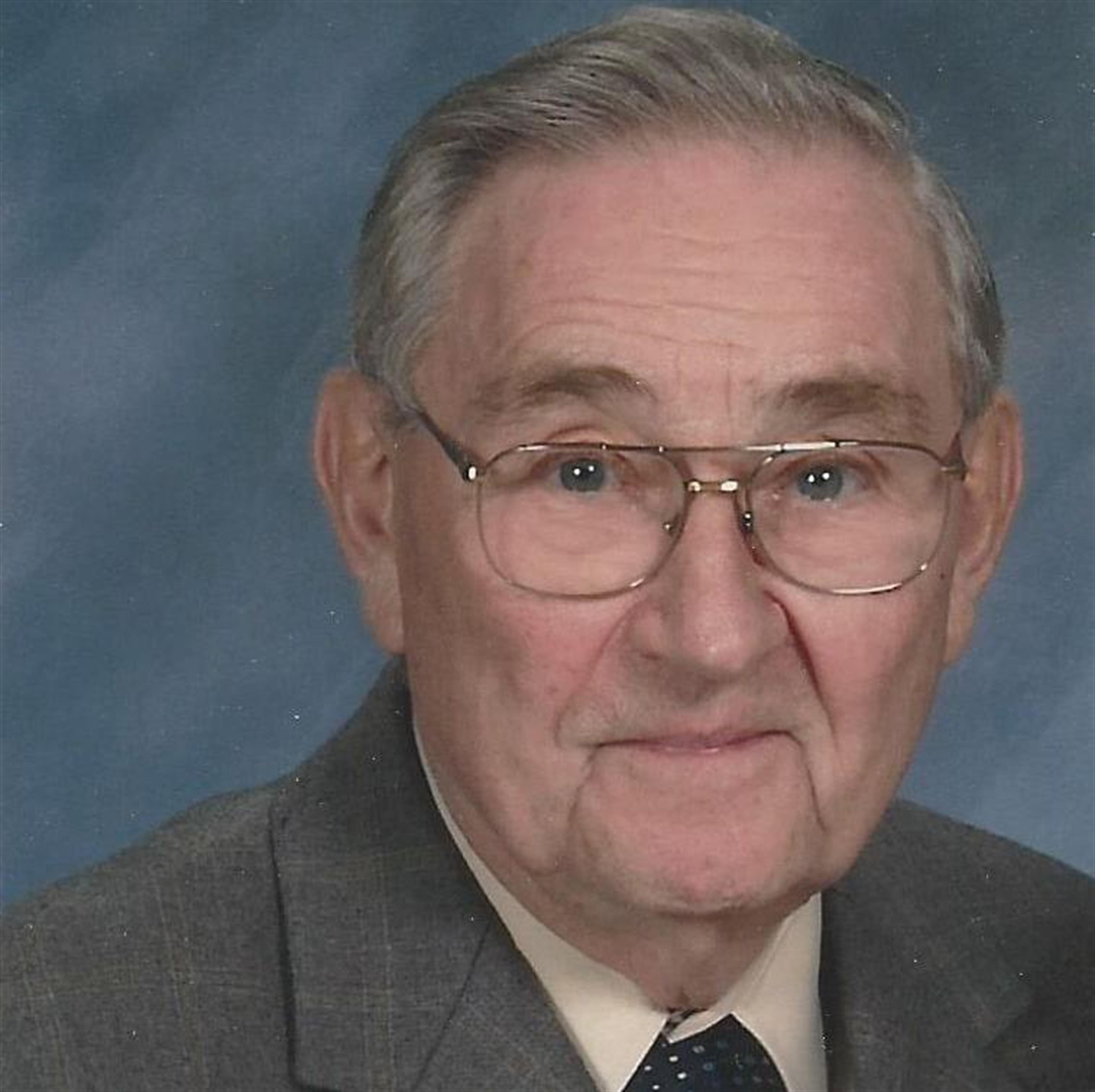Ulrich Hans Toll