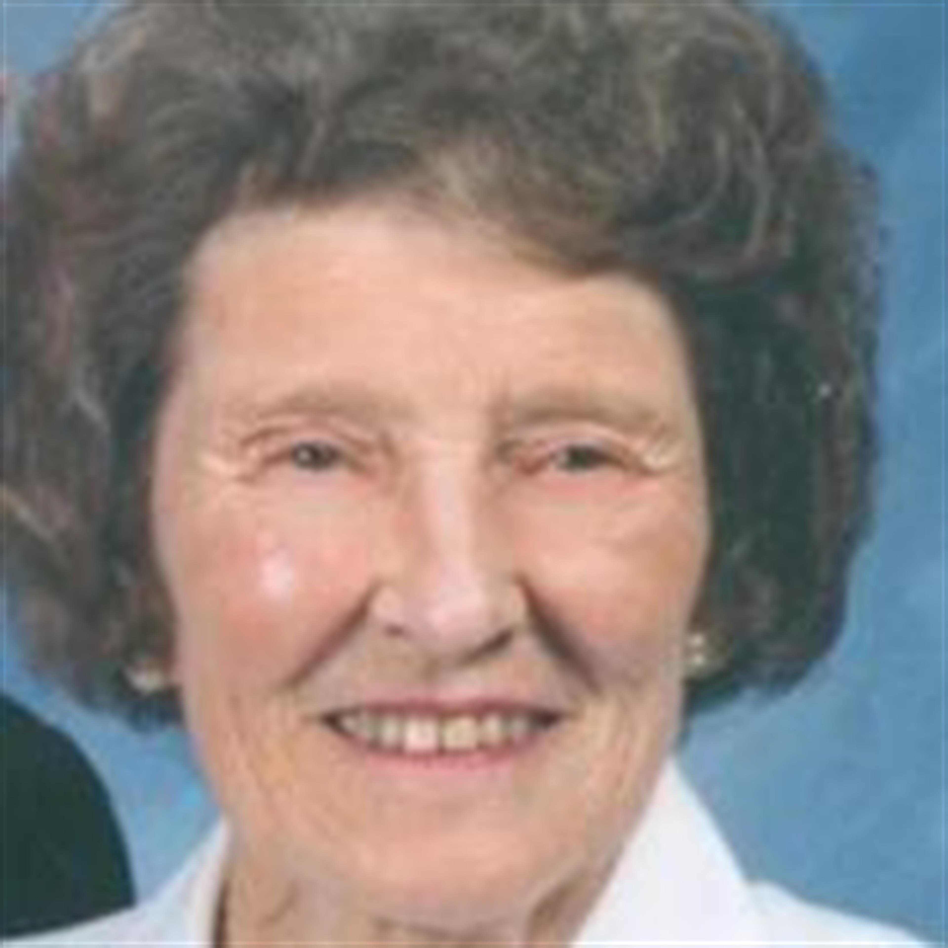 Mrs Doris  M Danhof