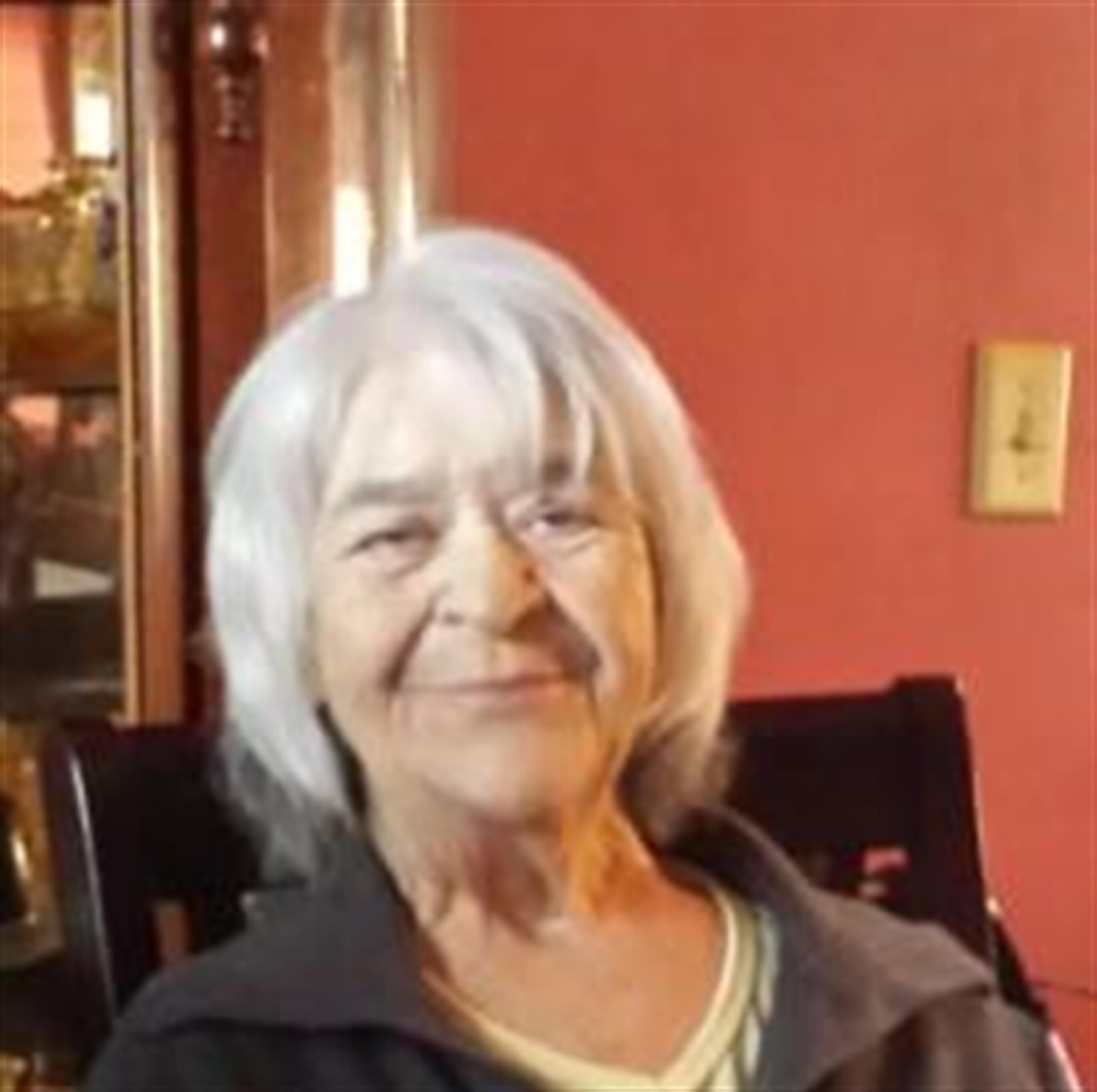 Ms. Anna Lois Reeves