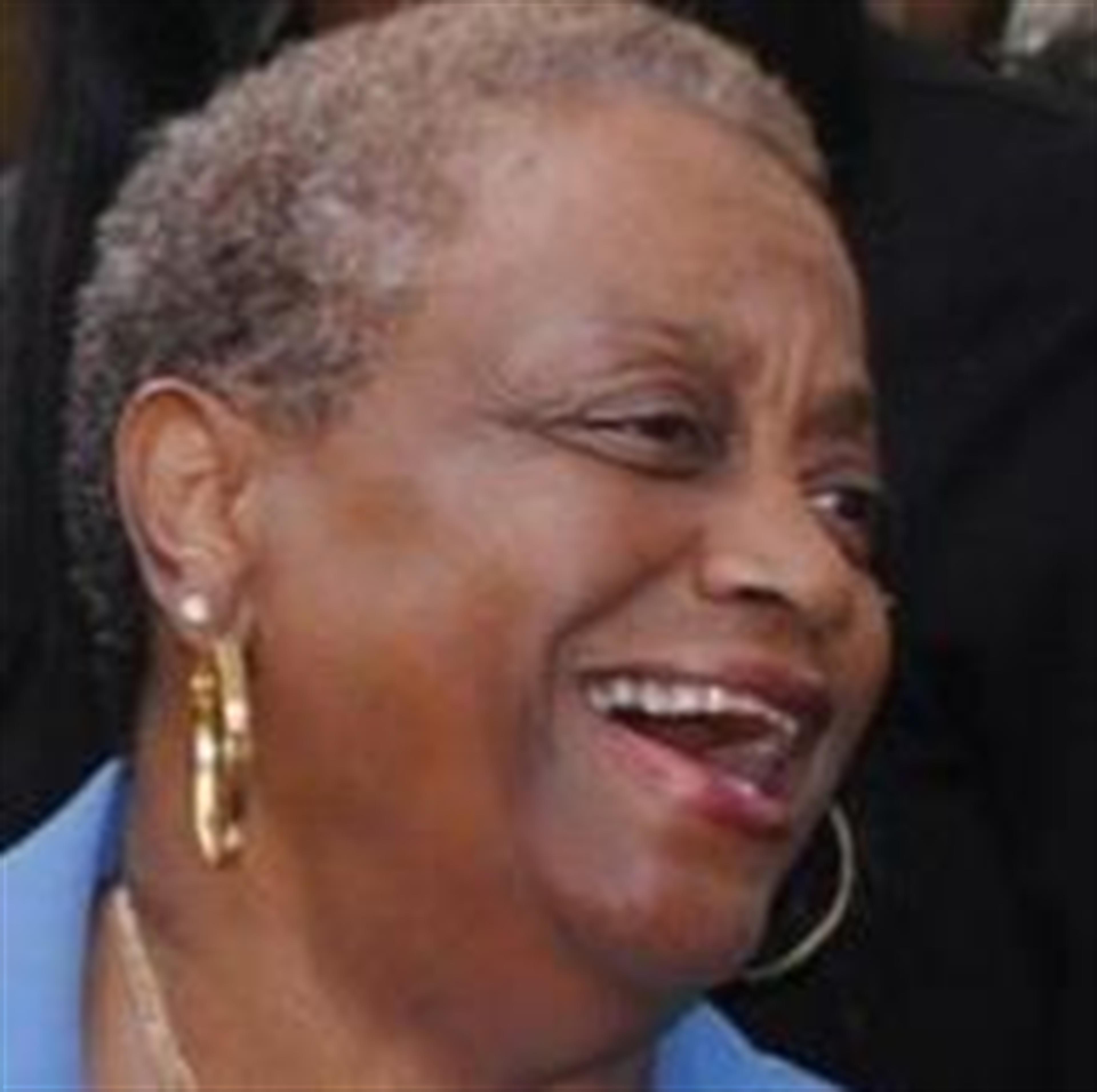 Betty L. Lee's obituary picture