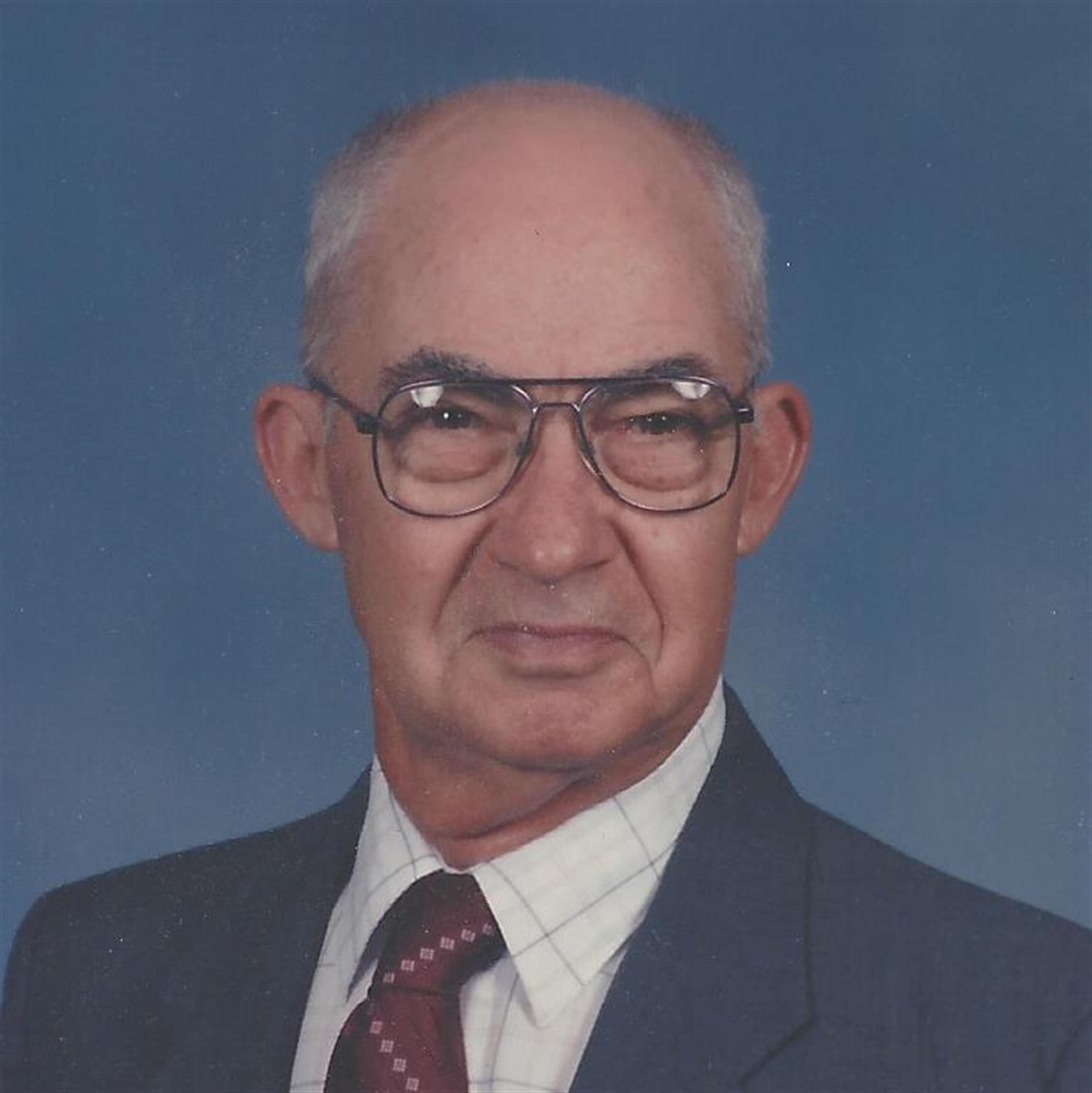 Robert M Davis (Lebanon)