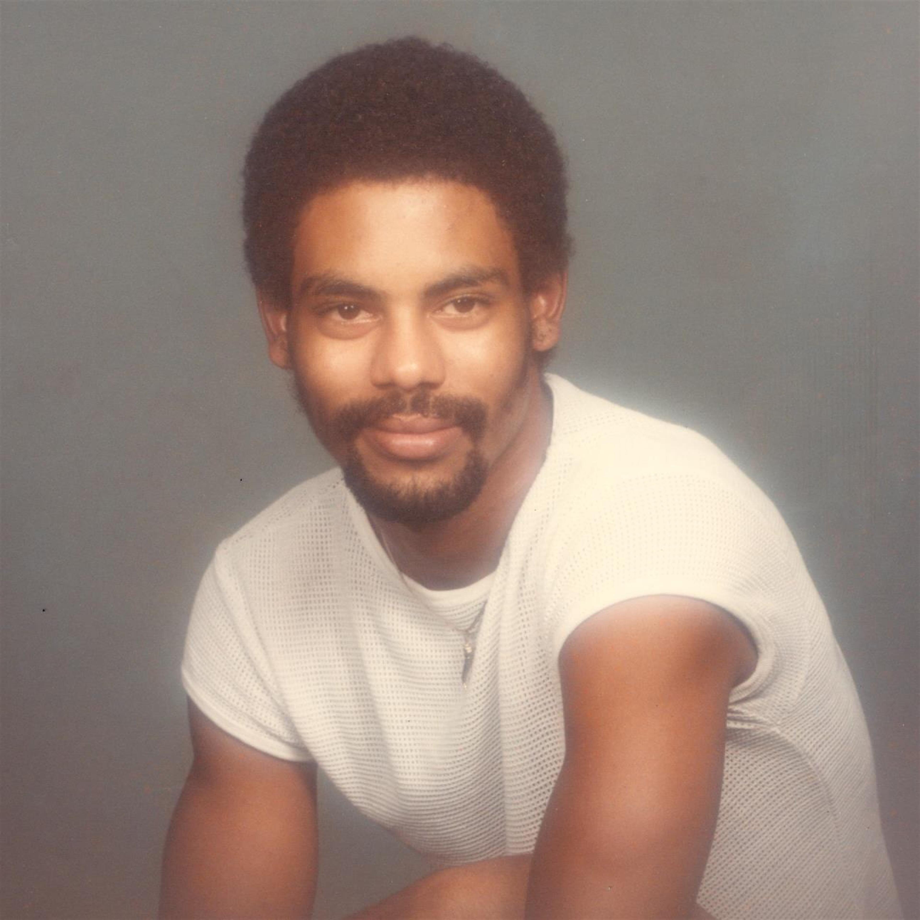 Donald L Hamilton Jr