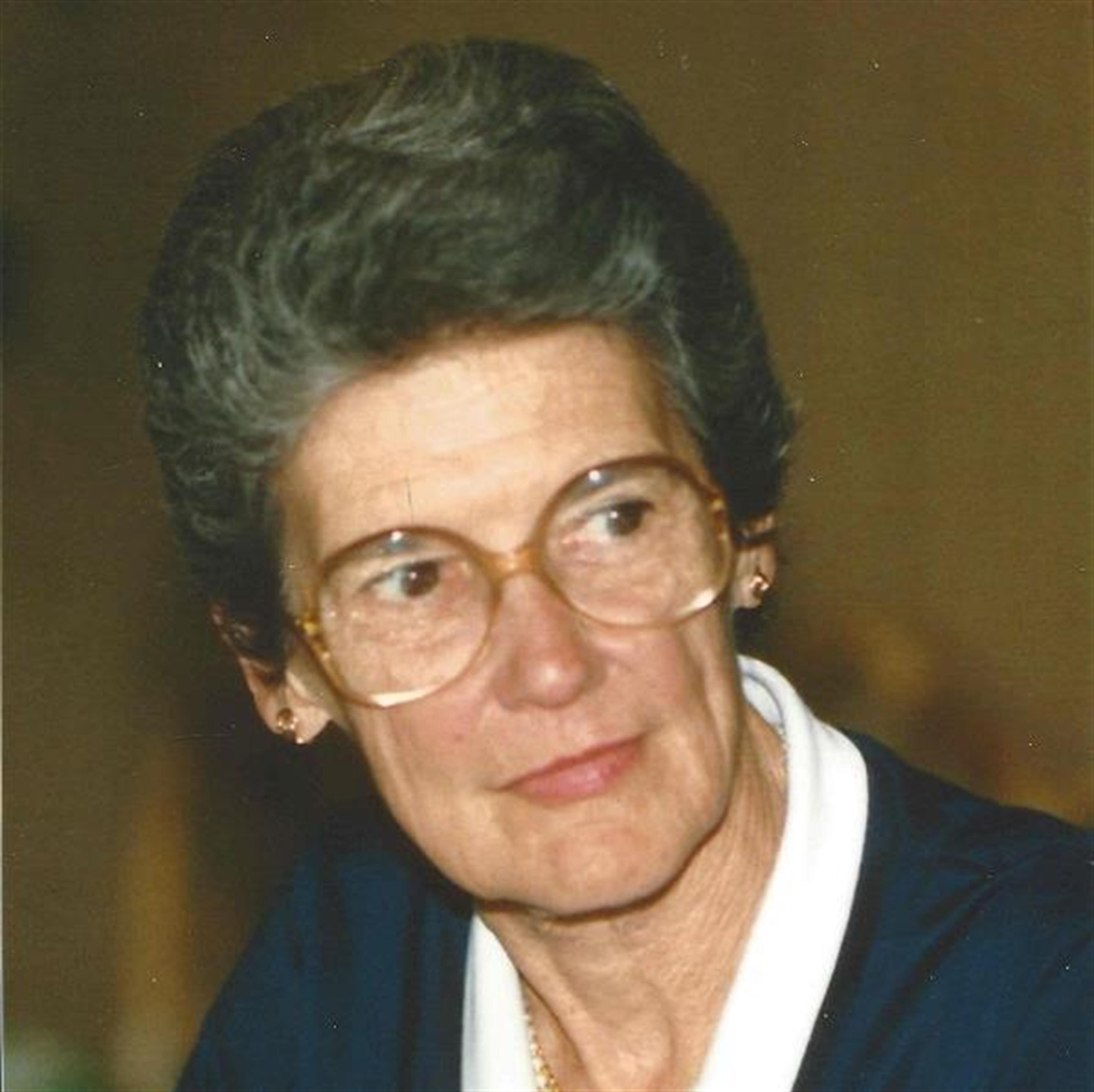 Evelyn Lois Webster
