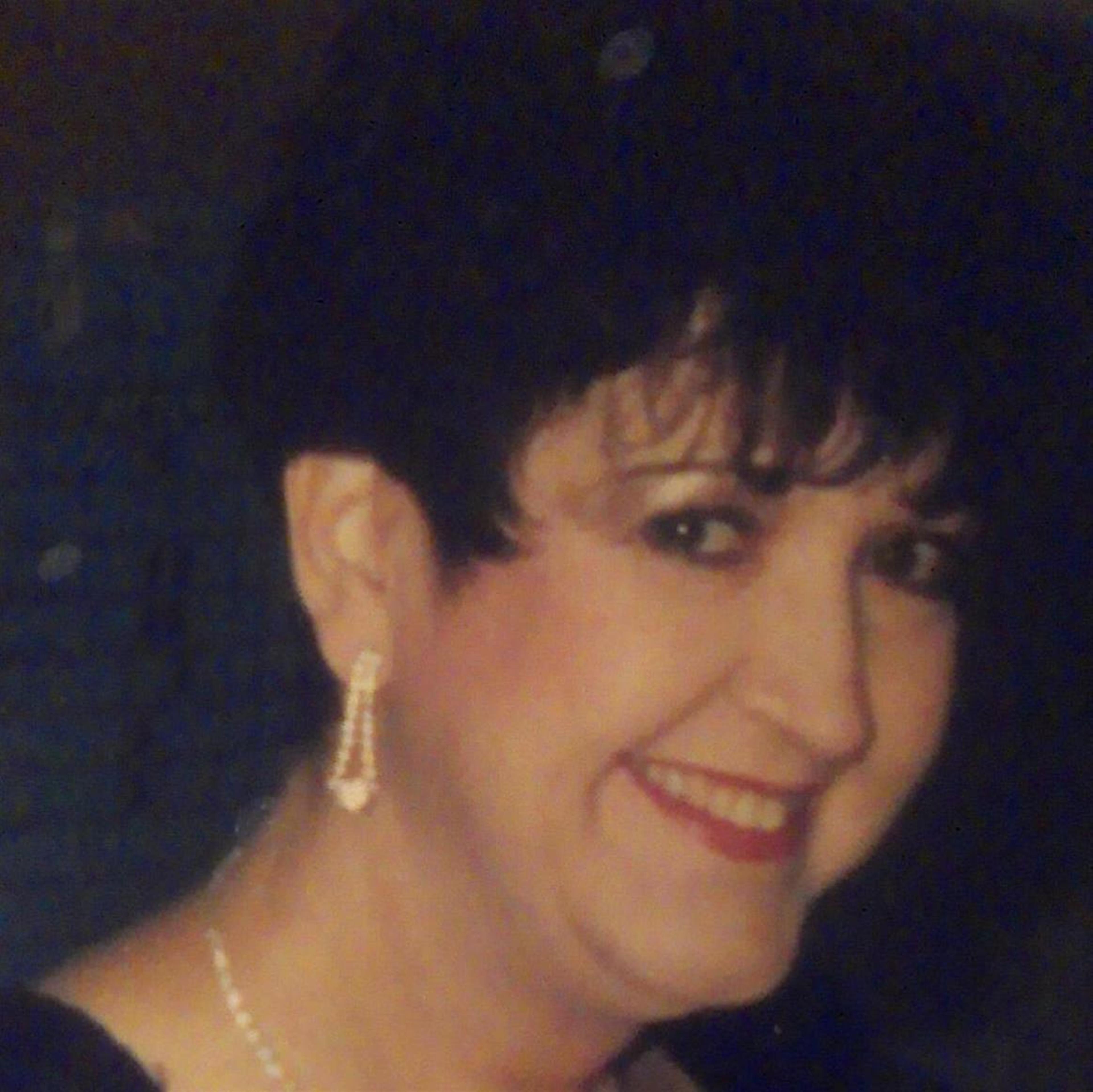 Mrs. Linda F. Pfohl