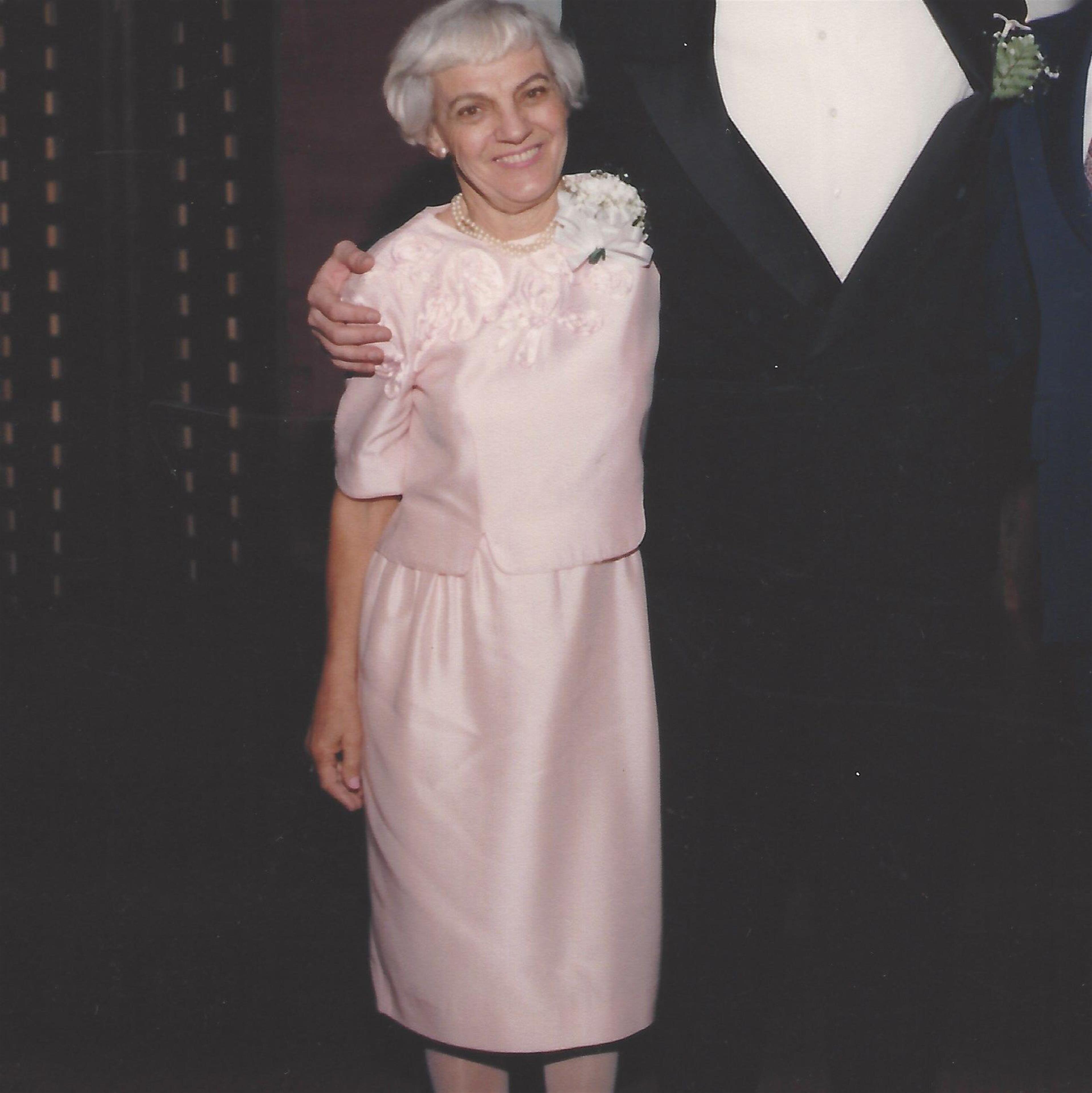 Edith Mina Breznick