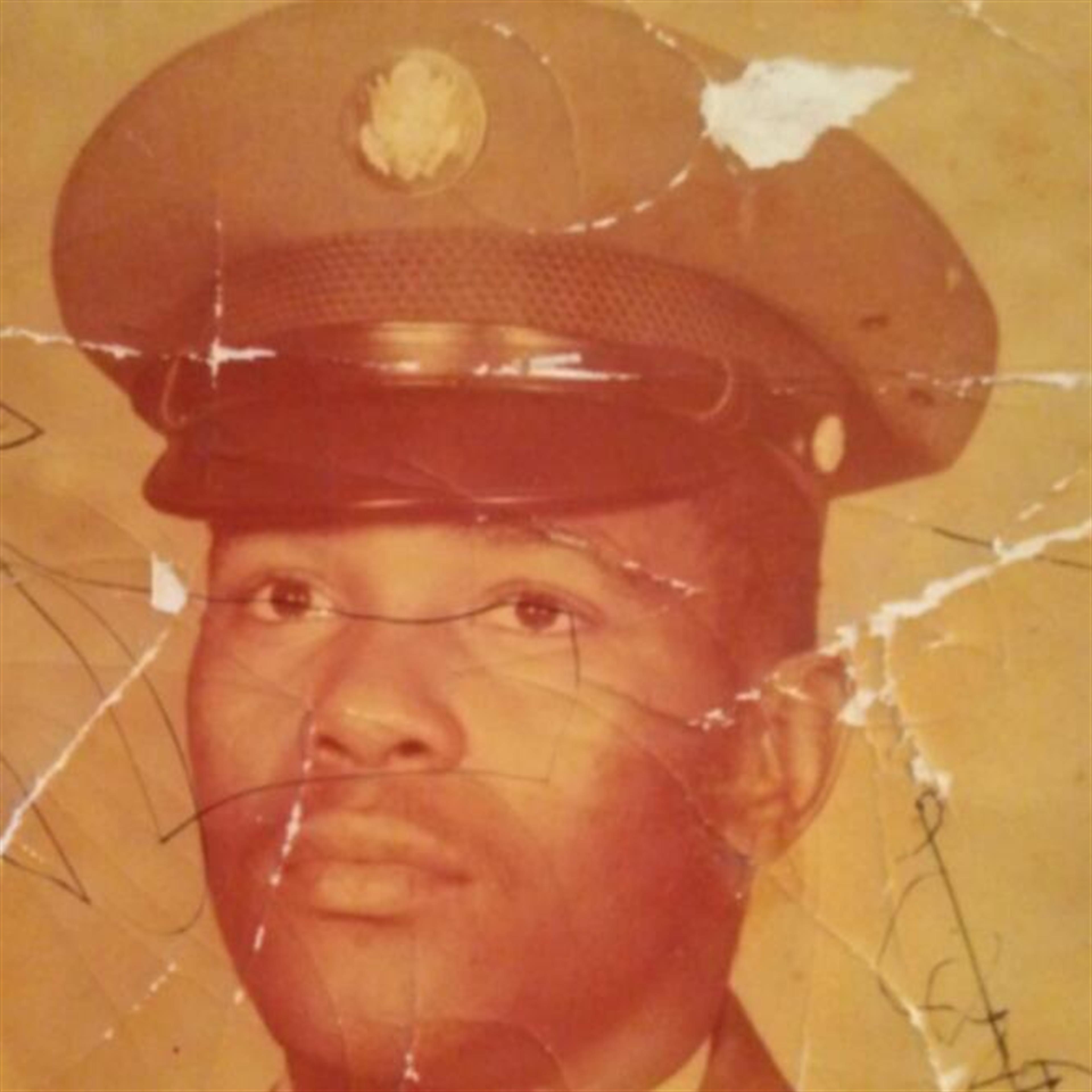 Bruce Derrett Laster 
