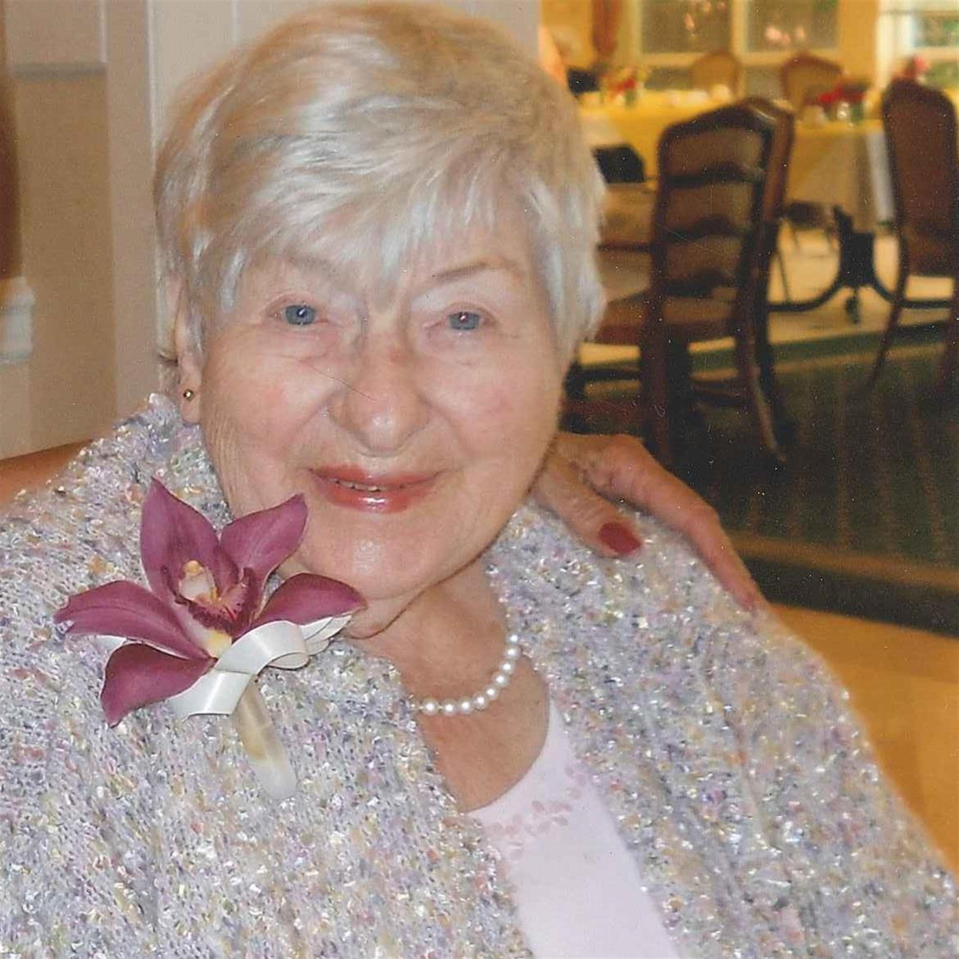 Elsie Cowling