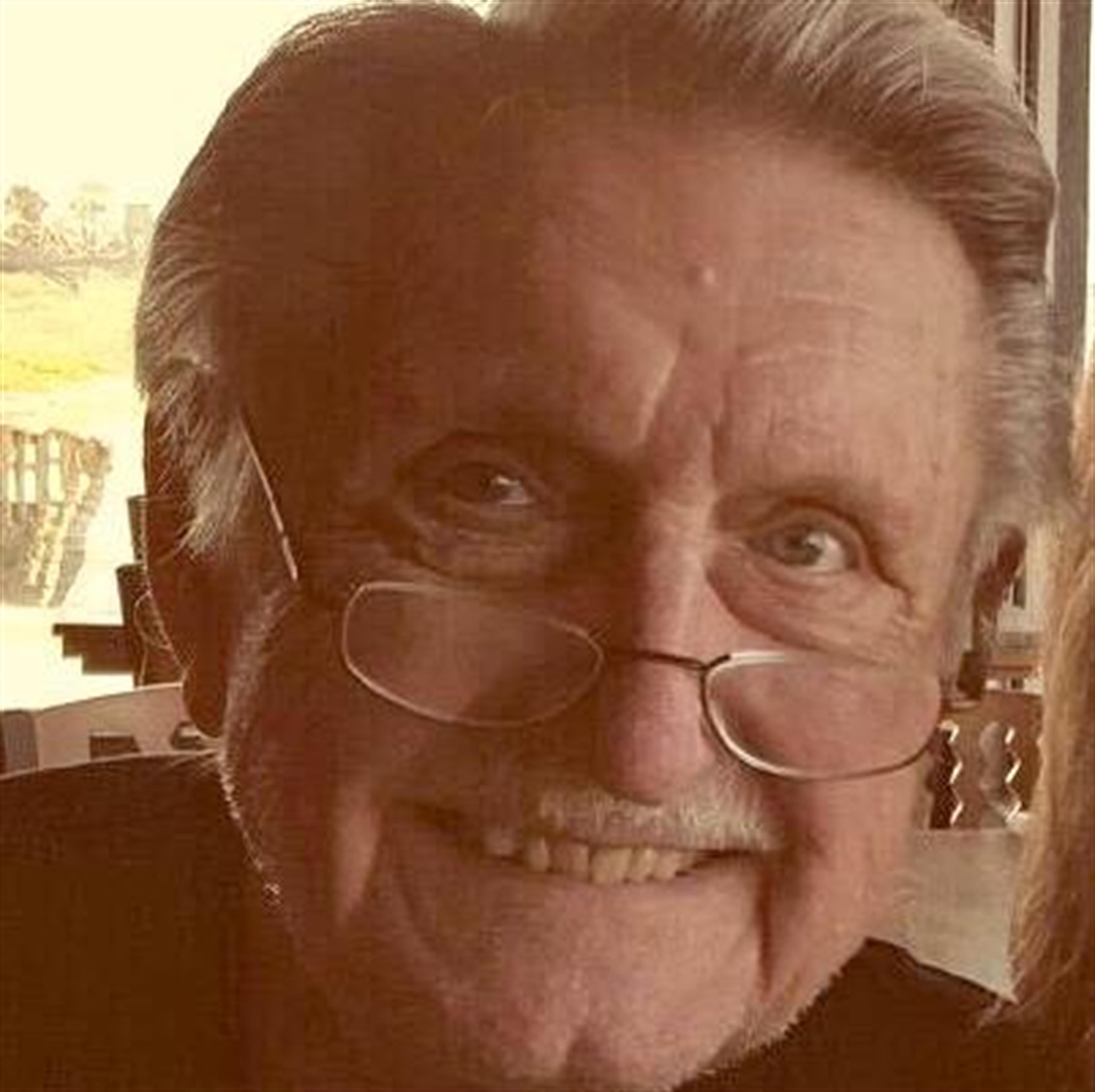 Roger H. Grundmann's obituary picture