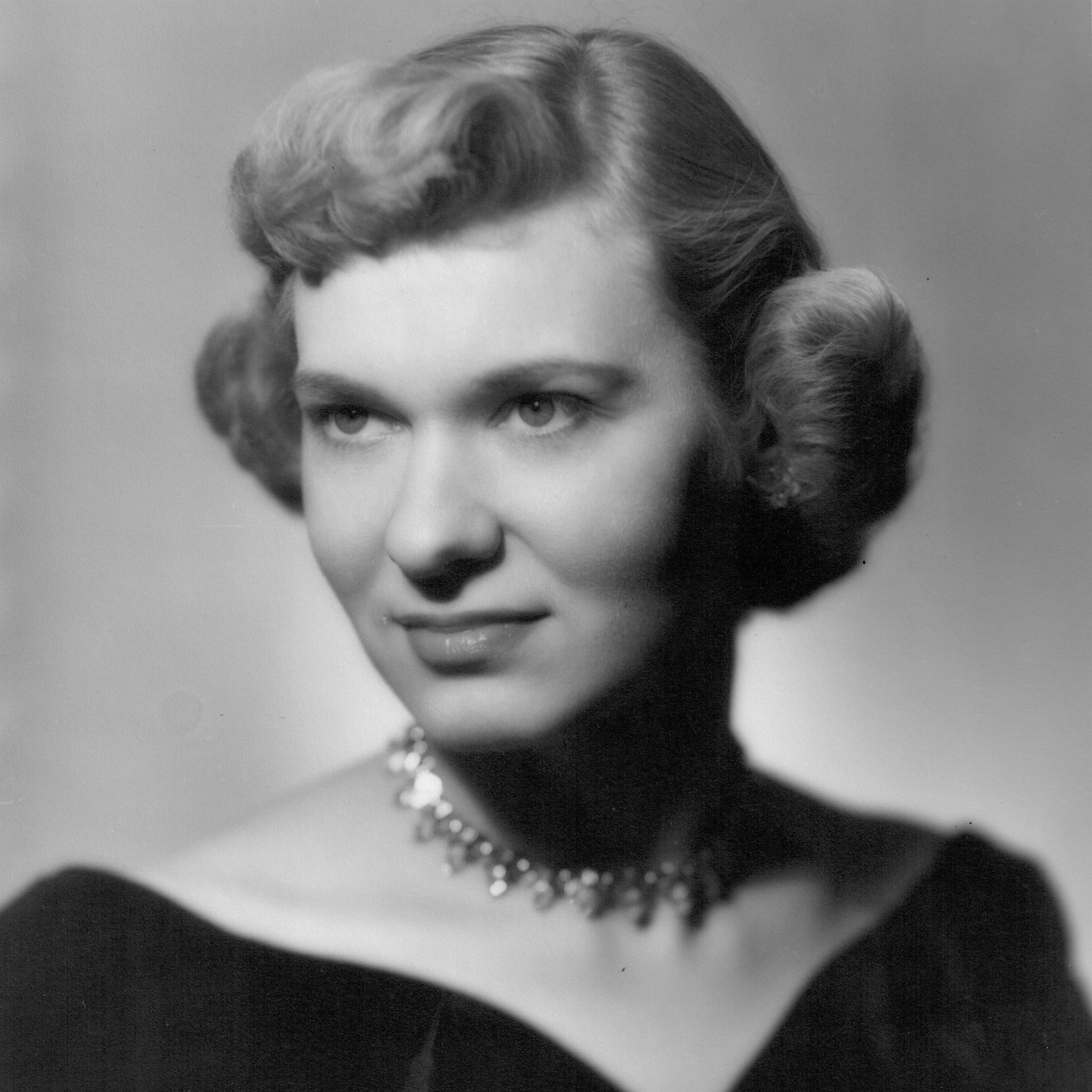 Gloria  Murphy