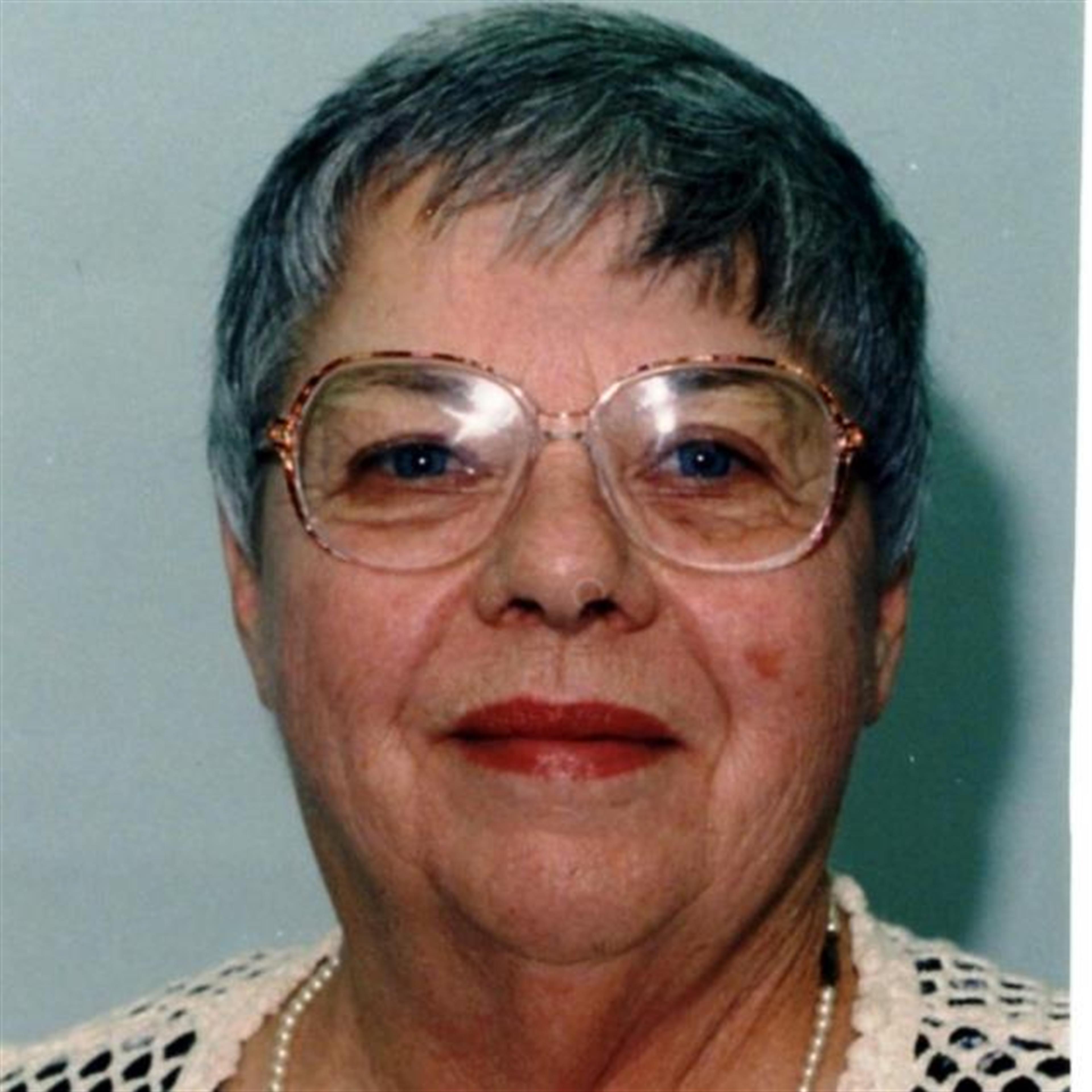 Shirley Evlyn Martinez